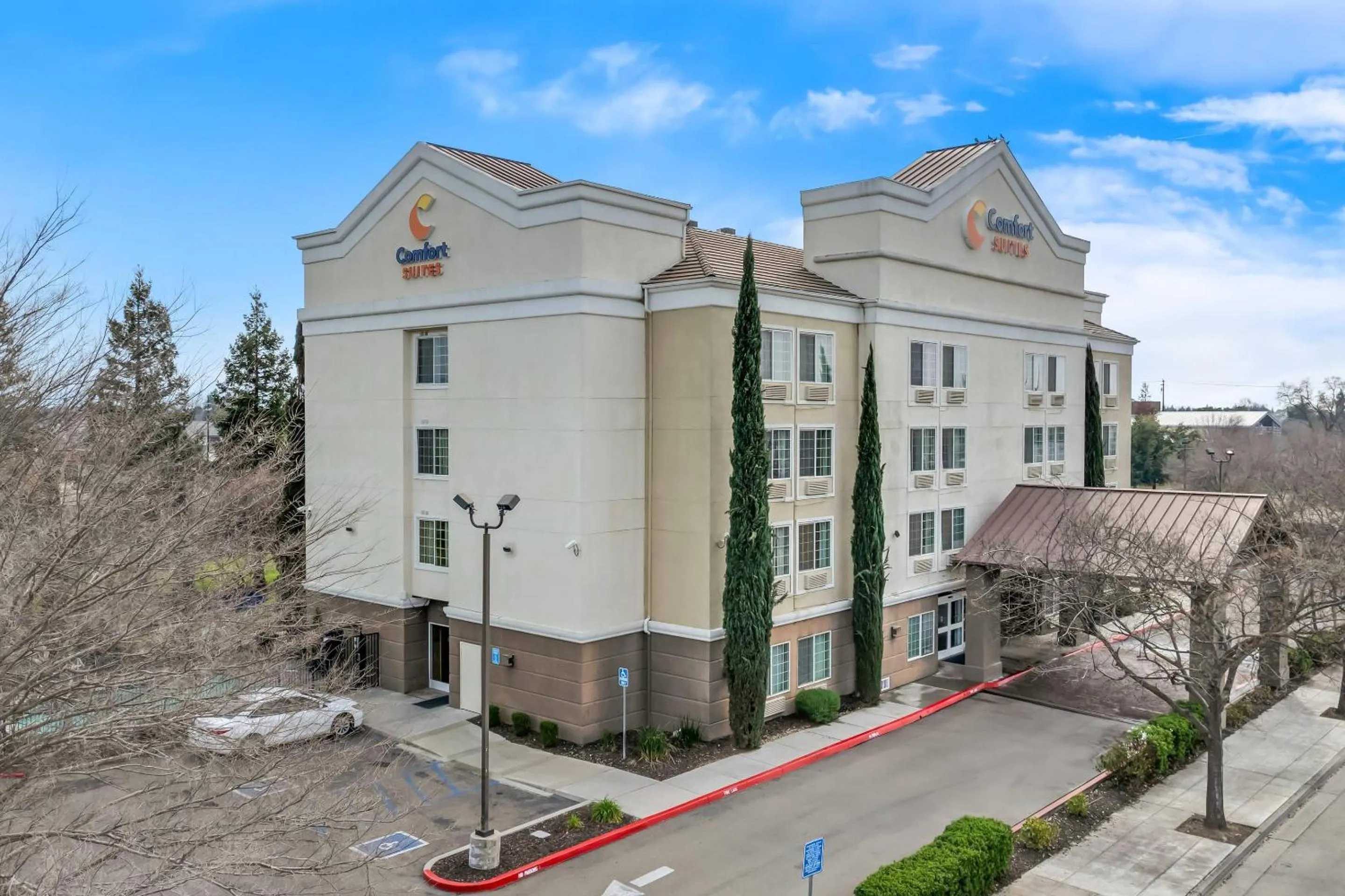 Property building in Comfort Suites Clovis - Fresno