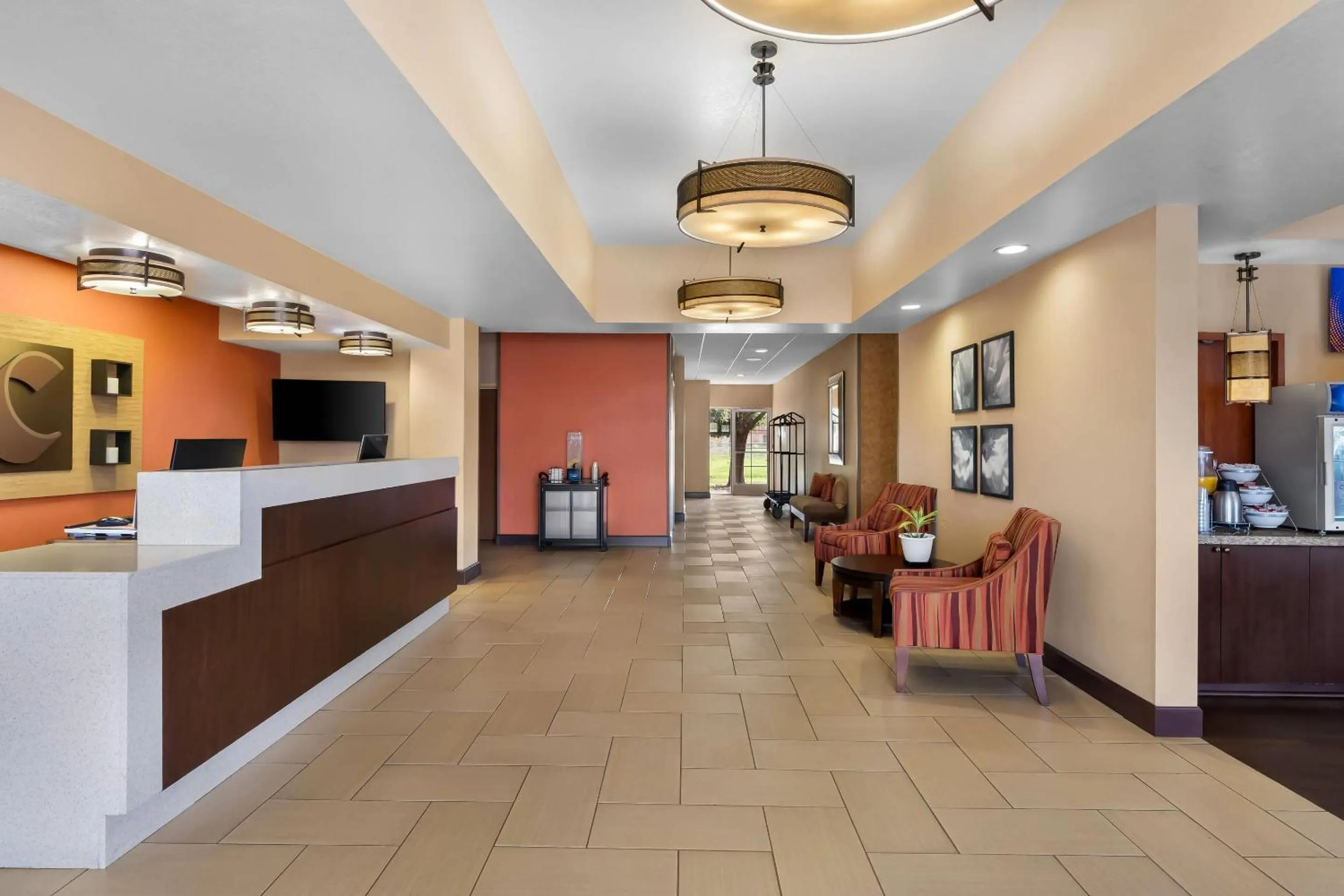 Lobby or reception in Comfort Suites Clovis - Fresno