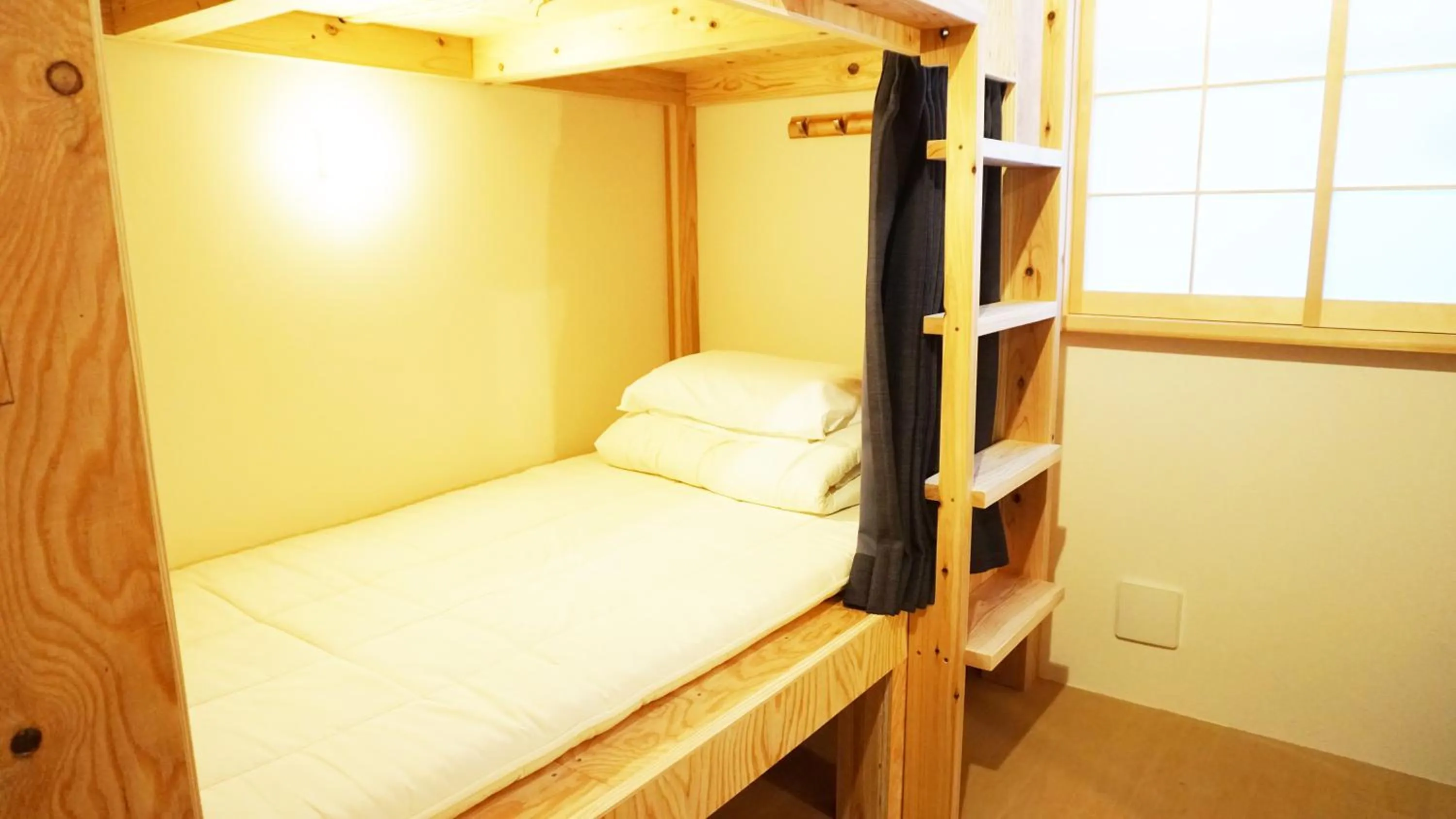 Bed in Poly Hostel 2 Namba