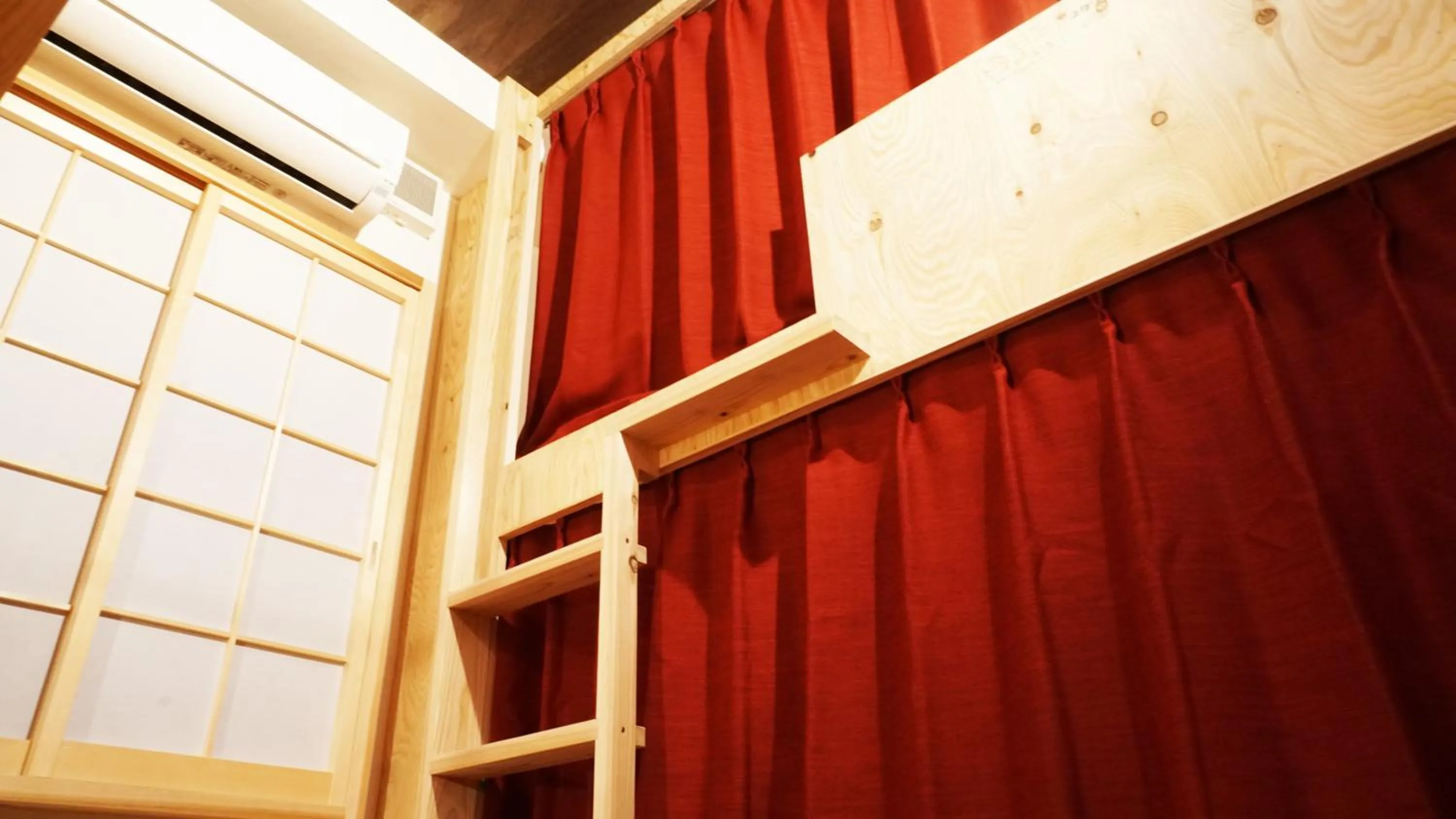 Bed in Poly Hostel 2 Namba