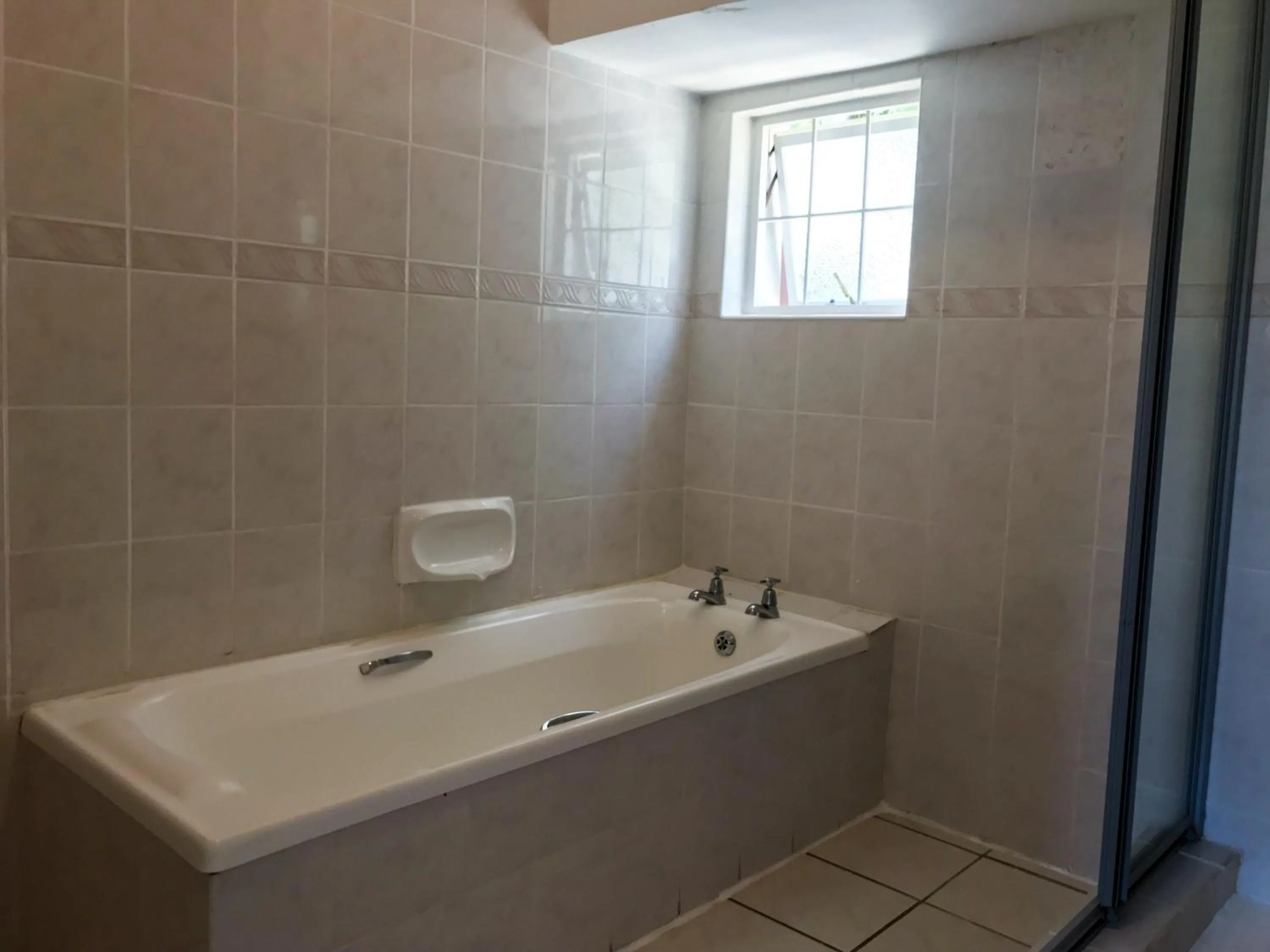 Hot Tub in Howards End Manor B&B