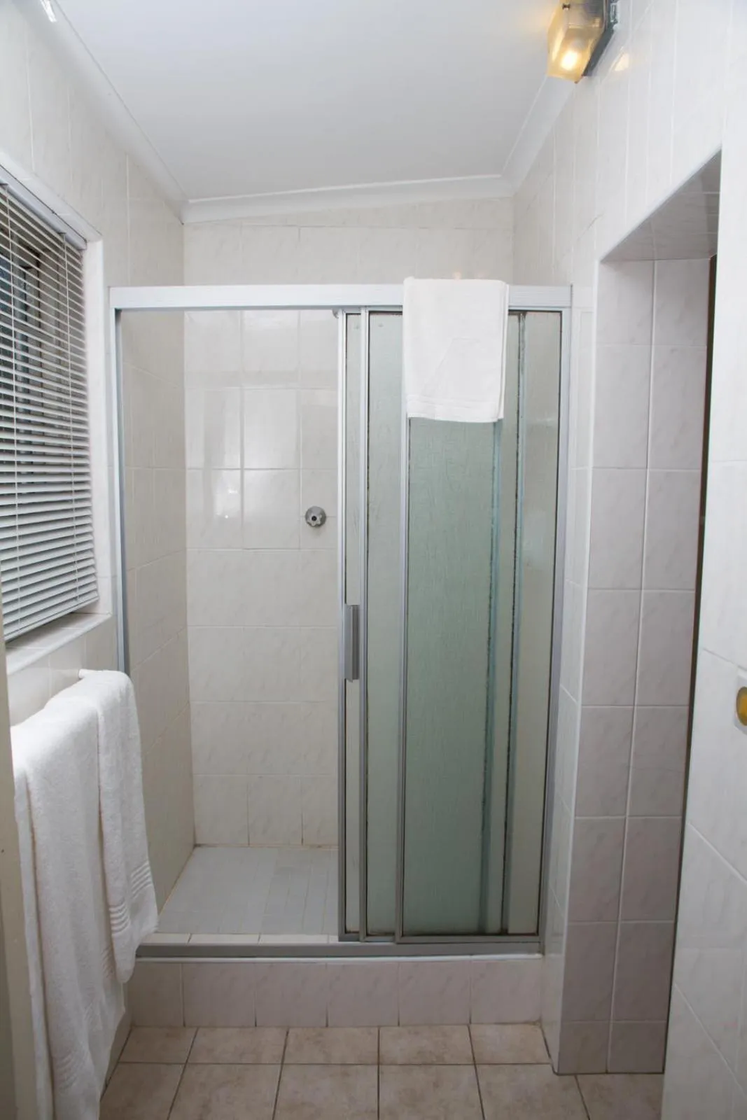 Shower in Howards End Manor B&B