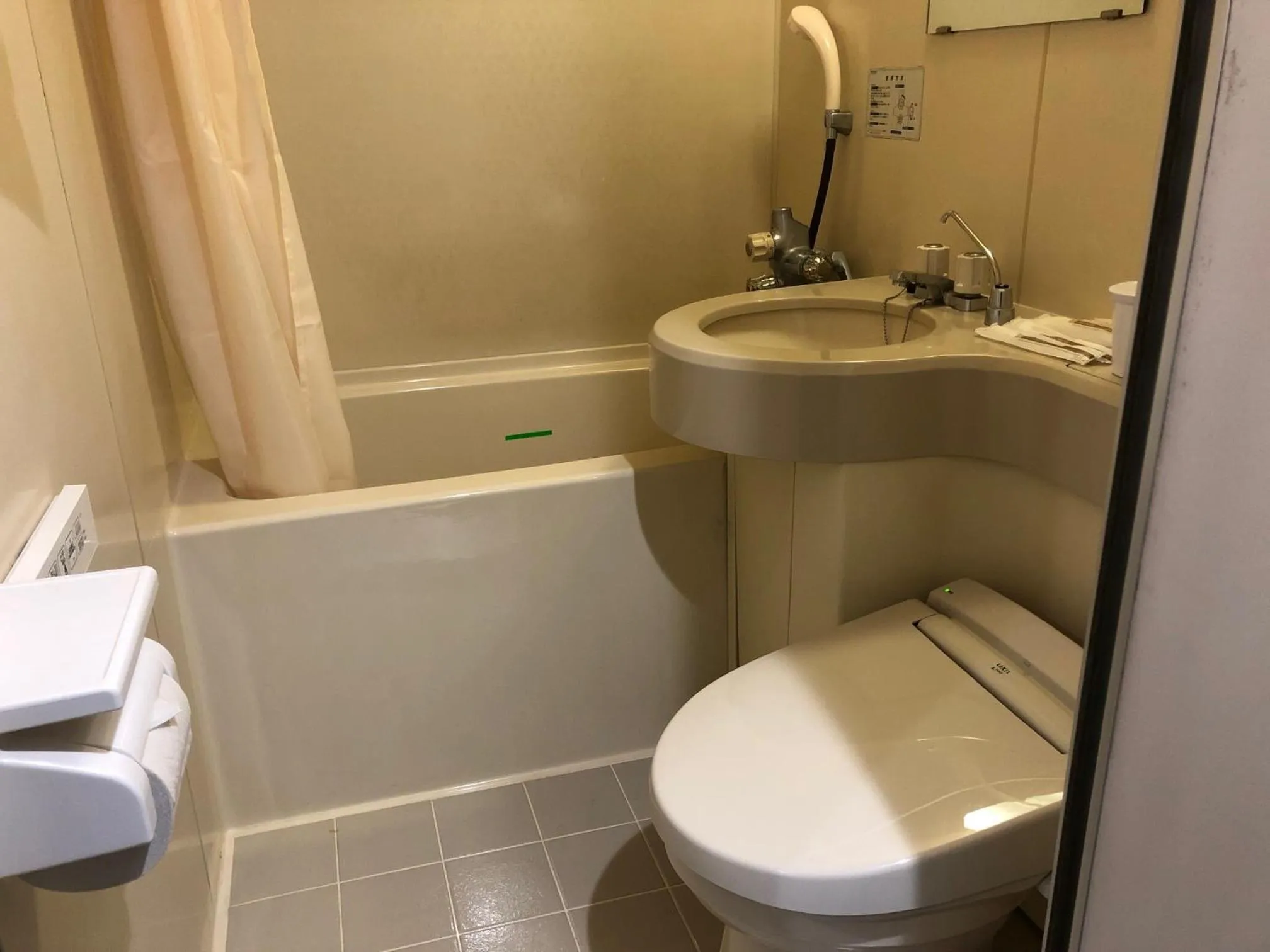 Kawasaki River Hotel