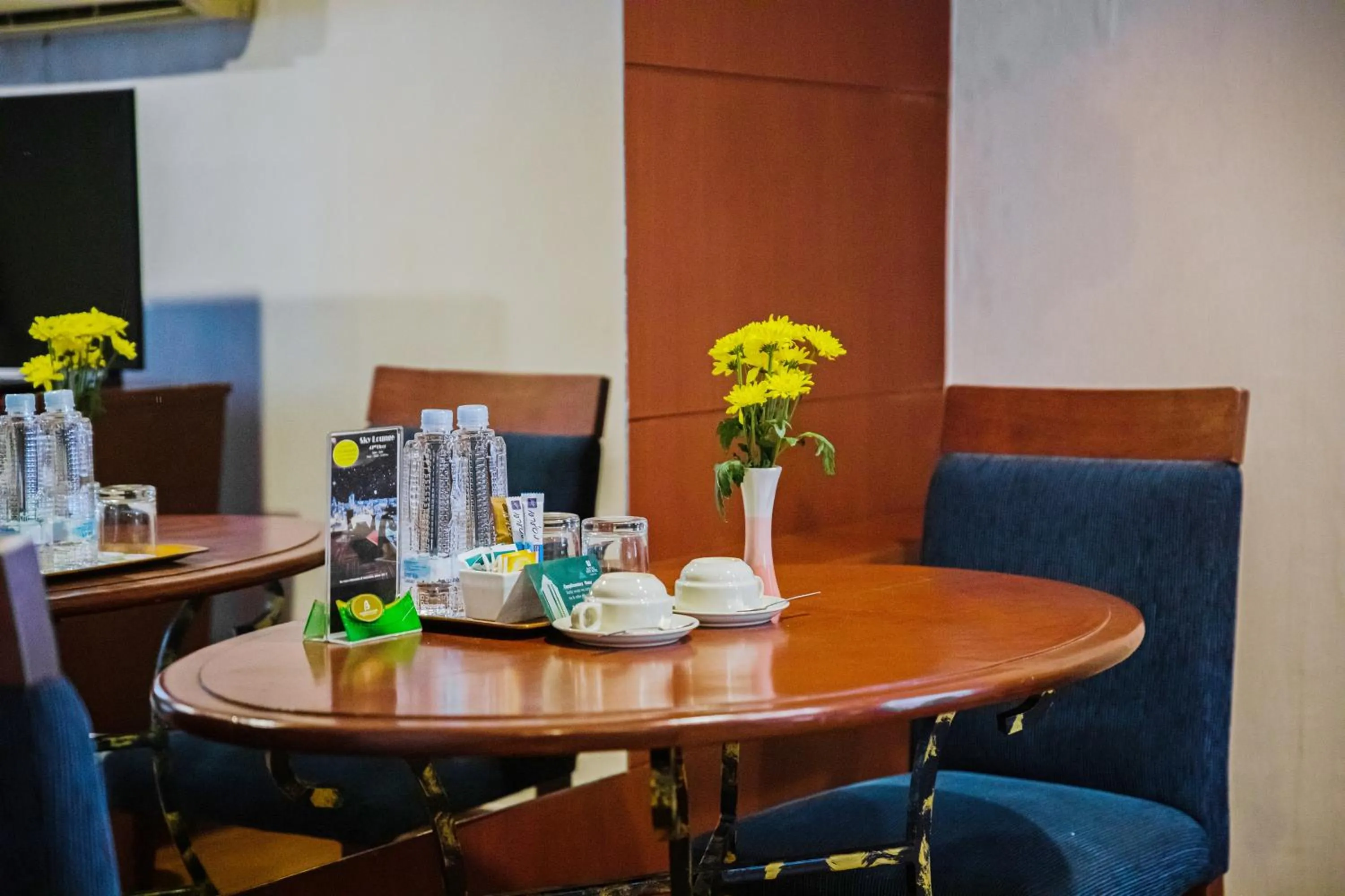 Coffee/tea facilities in Baiyoke Suite Hotel