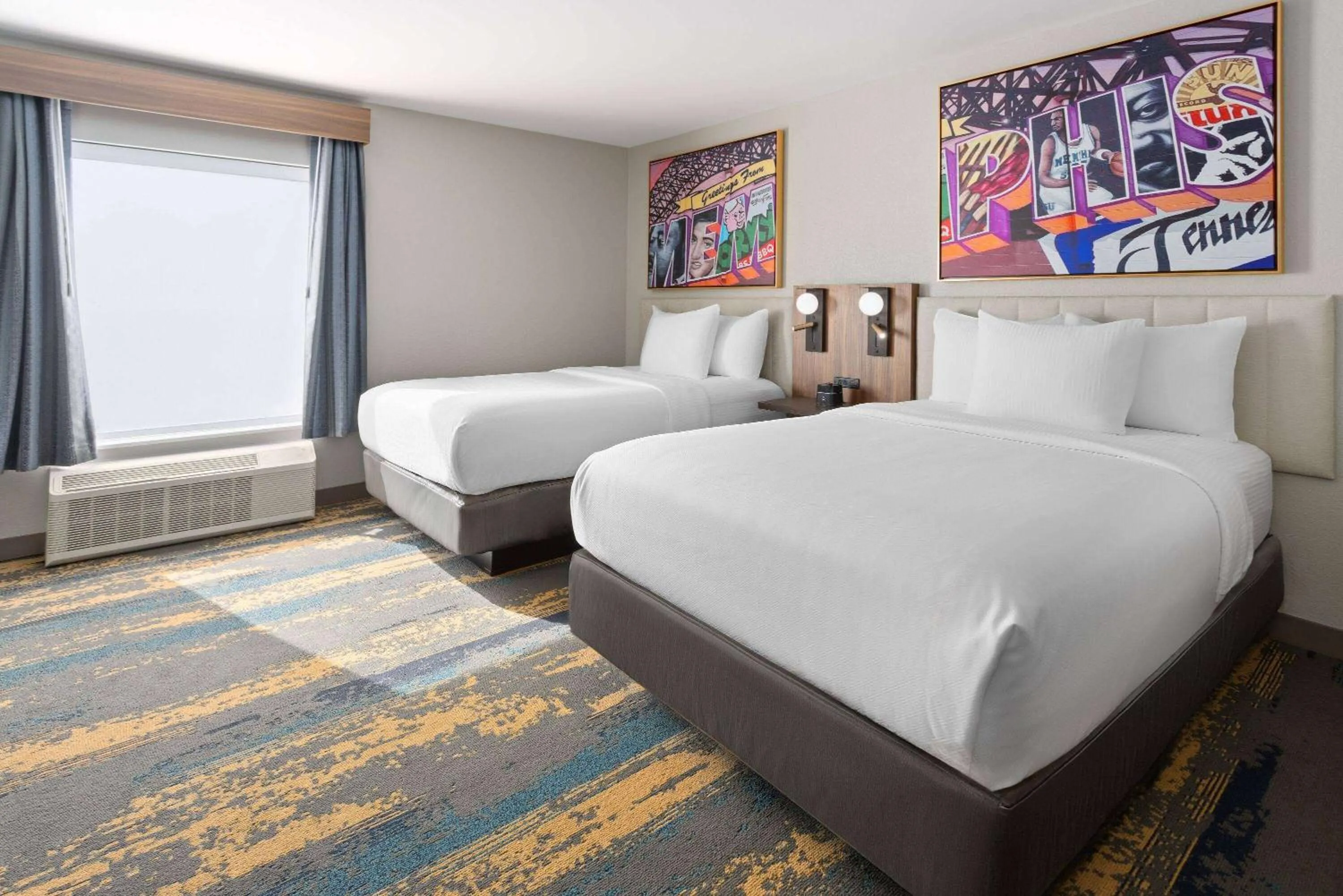 Photo of the whole room, Bed in La Quinta Inn & Suites by Wyndham Memphis I-240