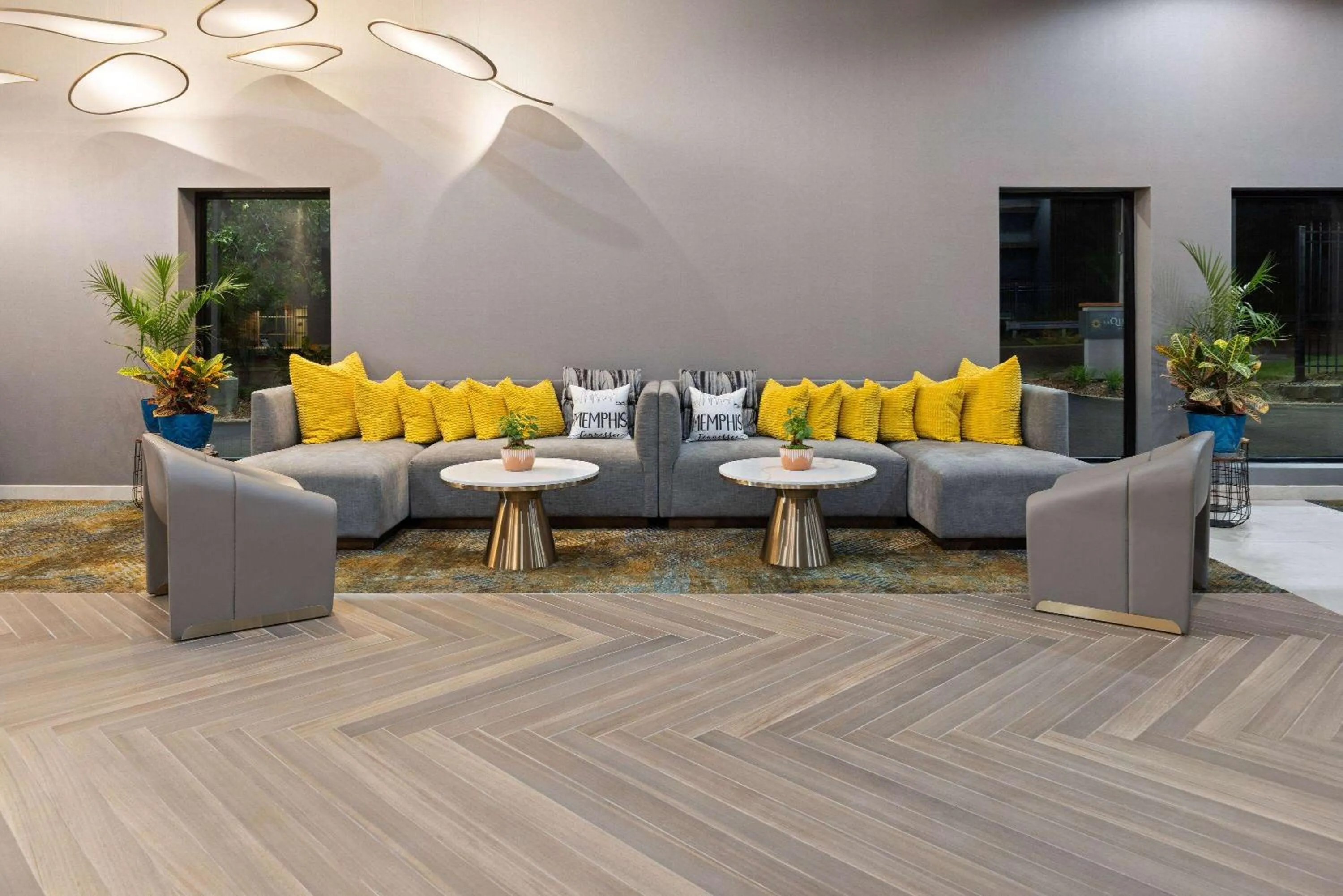 Lobby or reception in La Quinta Inn & Suites by Wyndham Memphis I-240