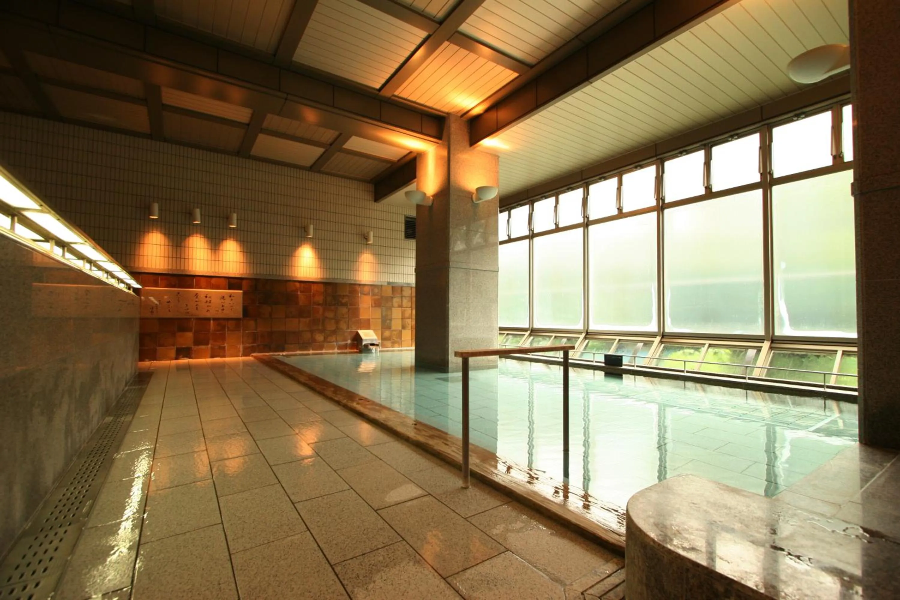 Hot Spring Bath in Zazan minakami
