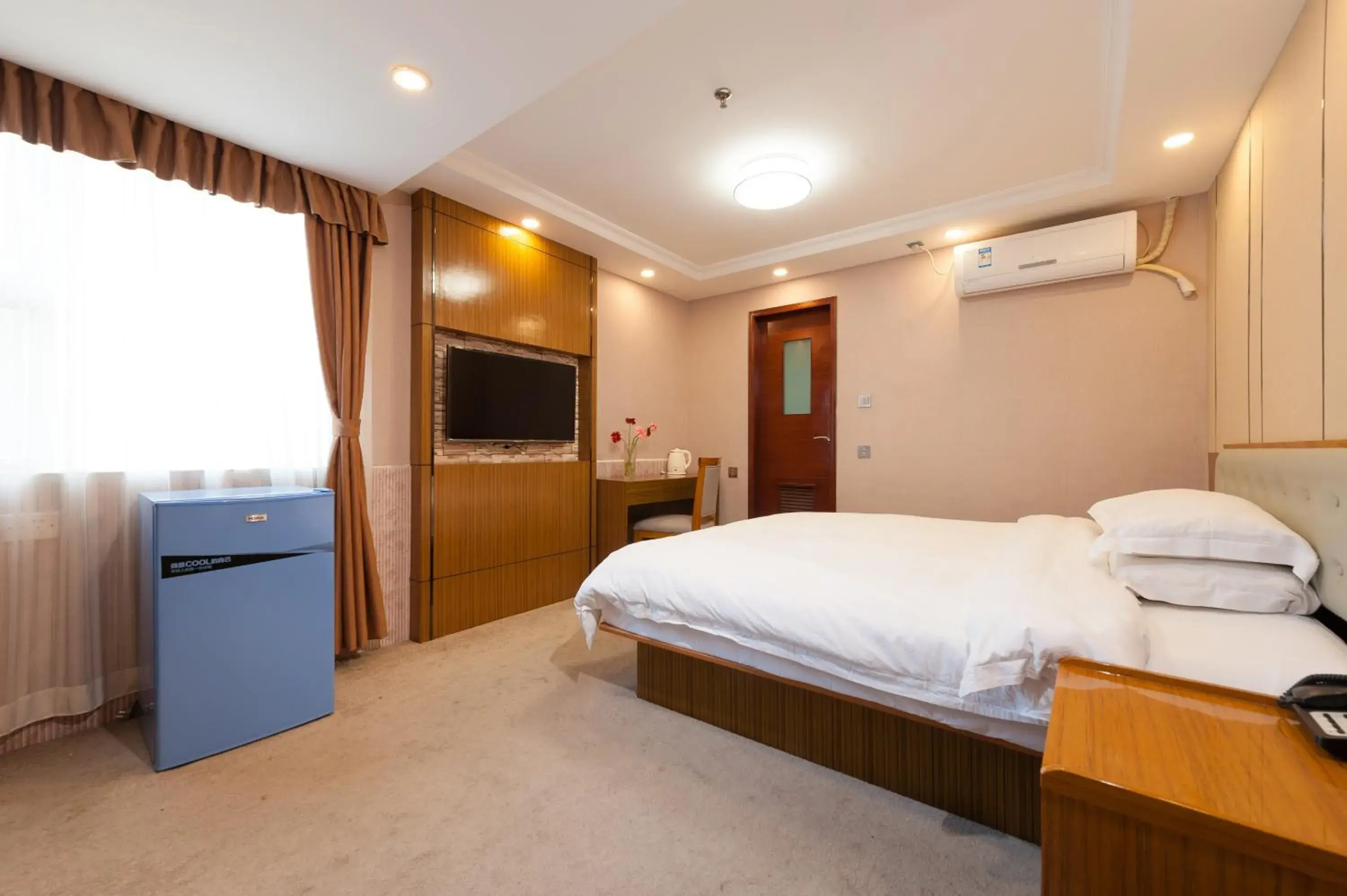 King Room with Garden View in Guangzhou Compass Hotel King Room with Garden View in Guangzhou Compass Hotel