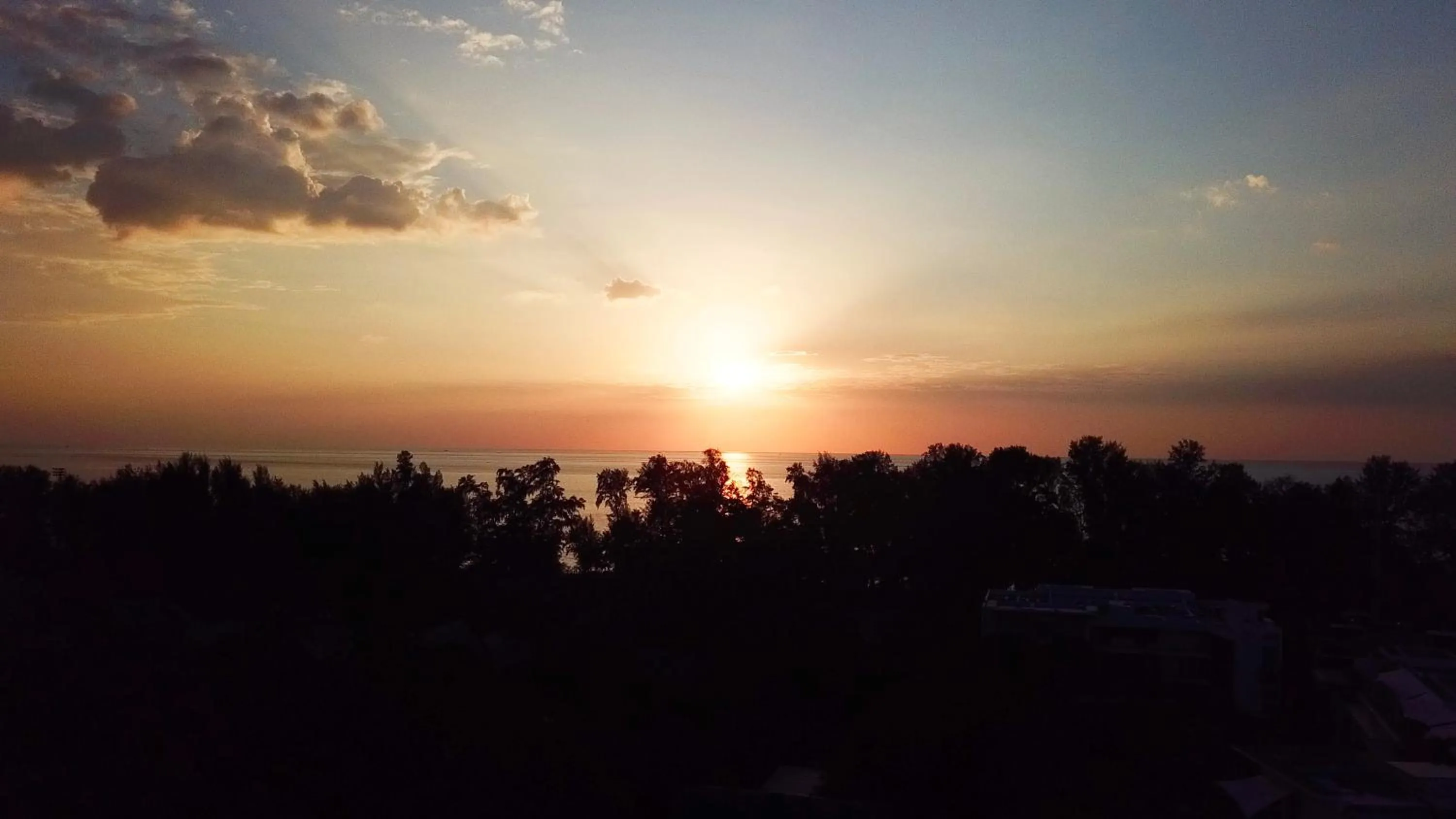 Beach in Destination Resorts Phuket Surin Beach - SHA Extra Plus