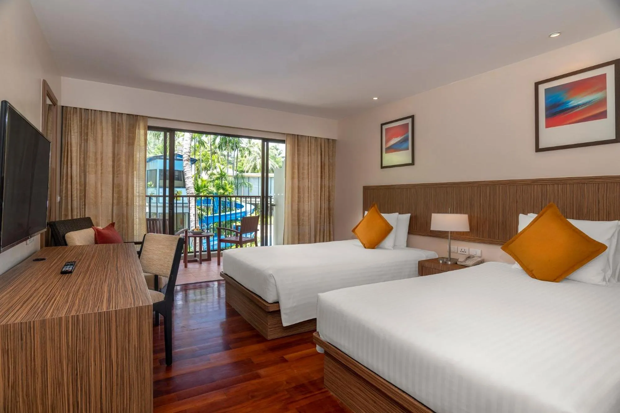 Bed in Destination Resorts Phuket Surin Beach - SHA Extra Plus