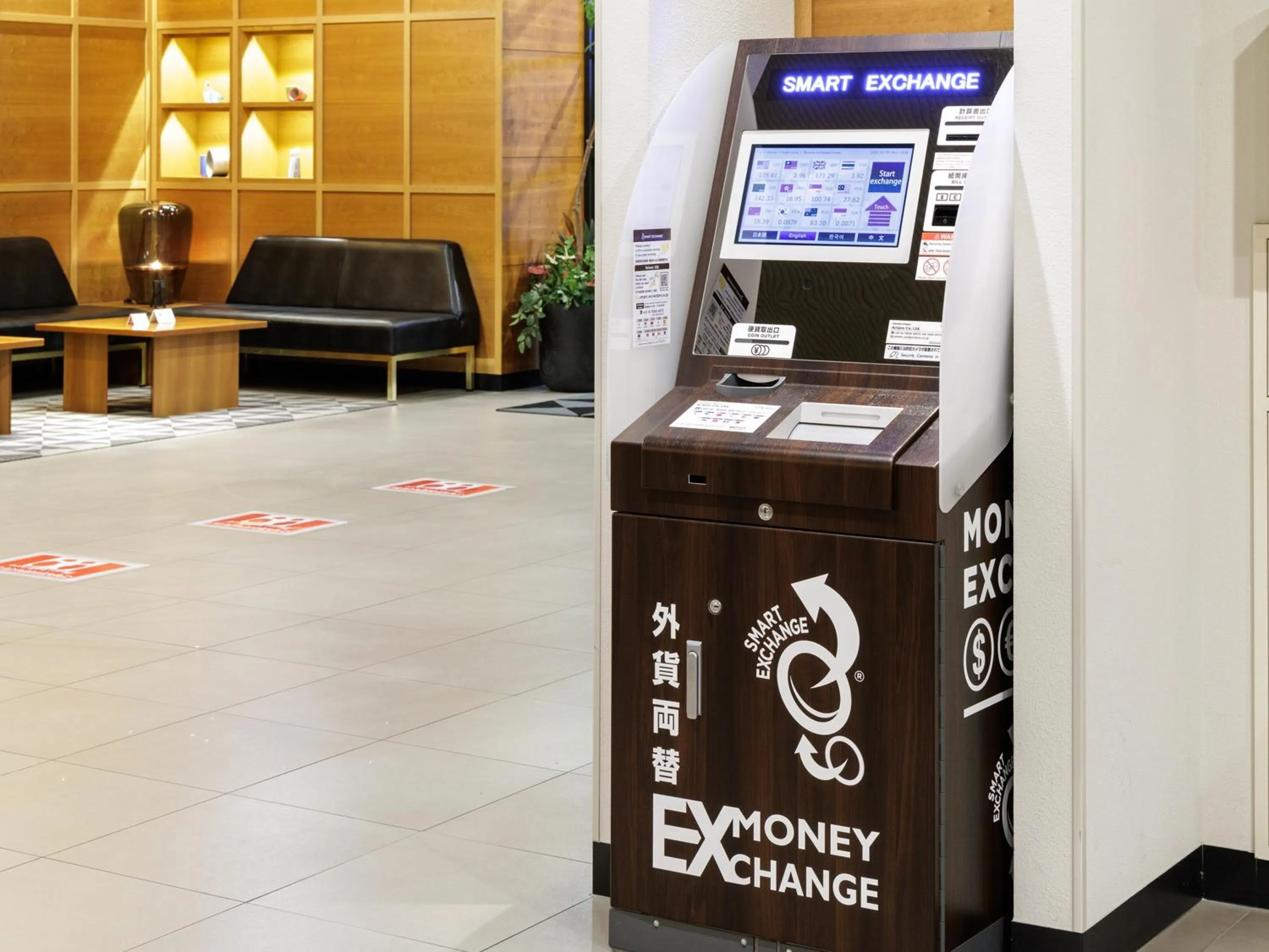 currency exchange in Nishitetsu Inn Shinjuku