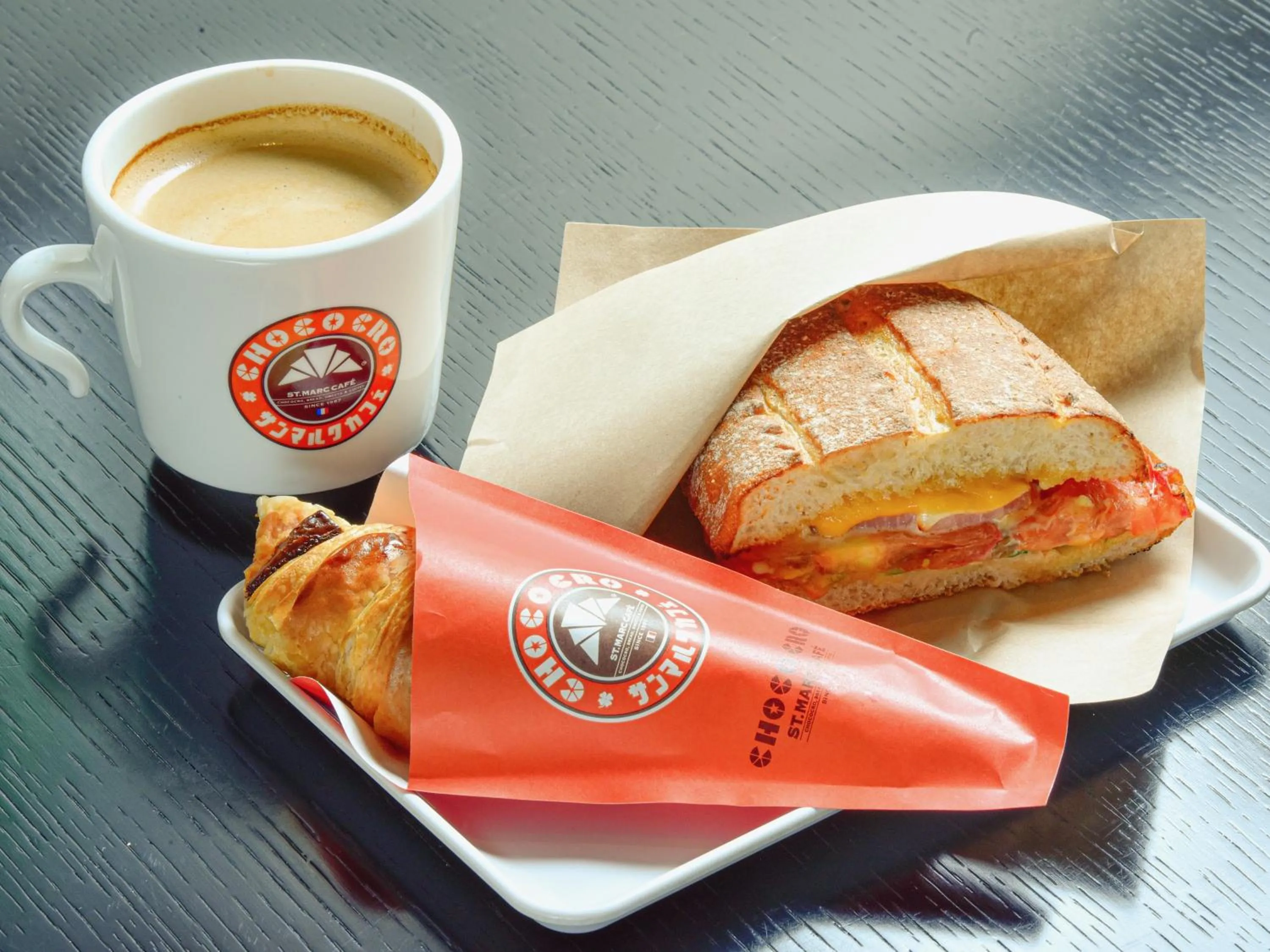 Food and drinks in Nishitetsu Inn Shinjuku