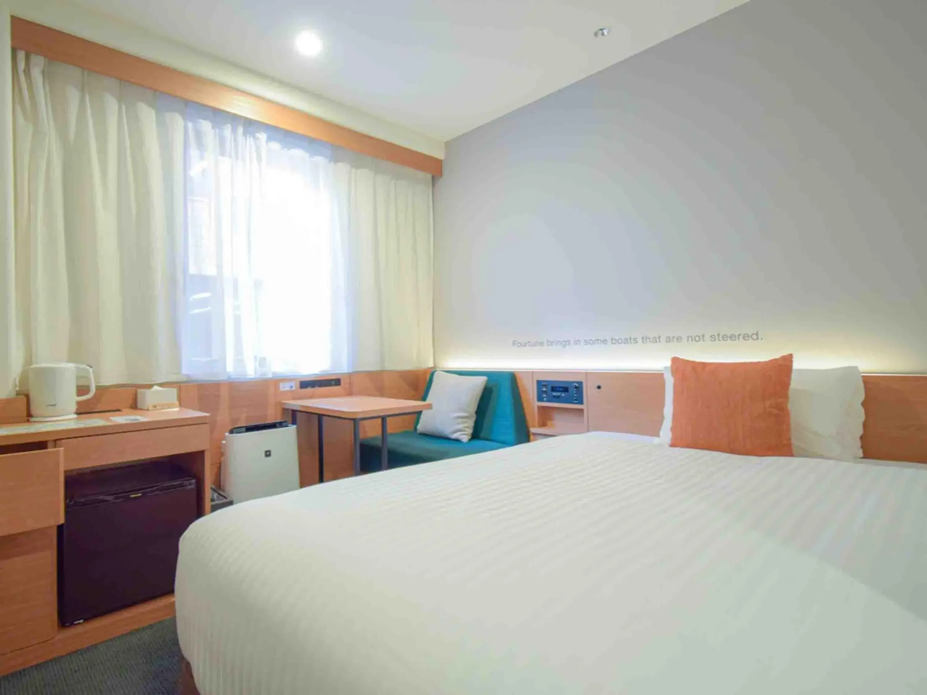 Double Room with Small Double Bed - Non-Smoking in Nishitetsu Inn Shinjuku Double Room with Small Double Bed - Non-Smoking in Nishitetsu Inn Shinjuku