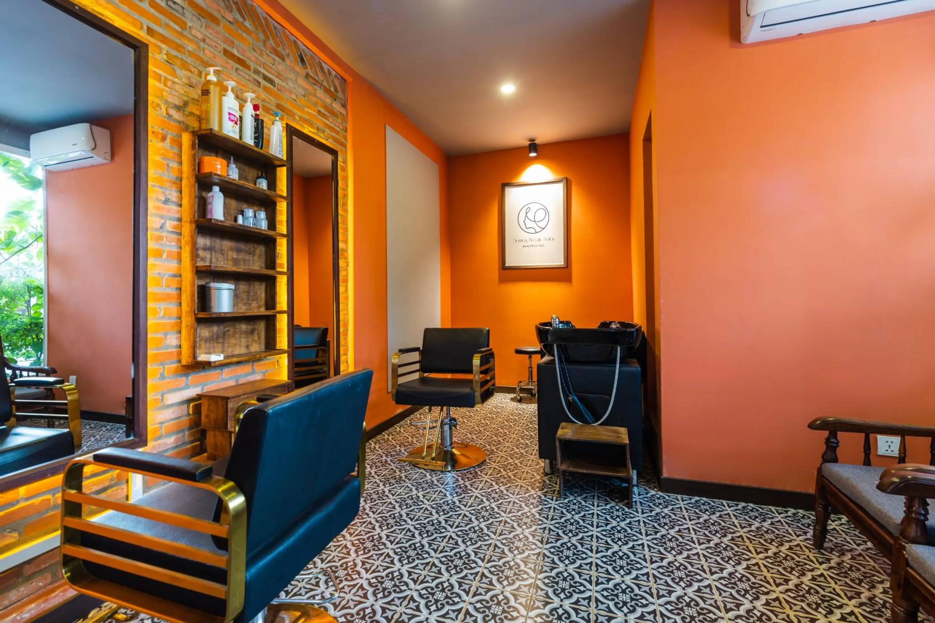 Solarium in Green Amazon Residence