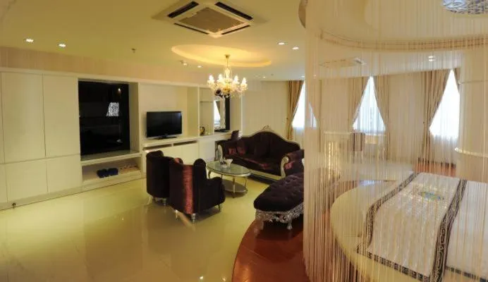Living room, Bed in Viet Uc Hotel
