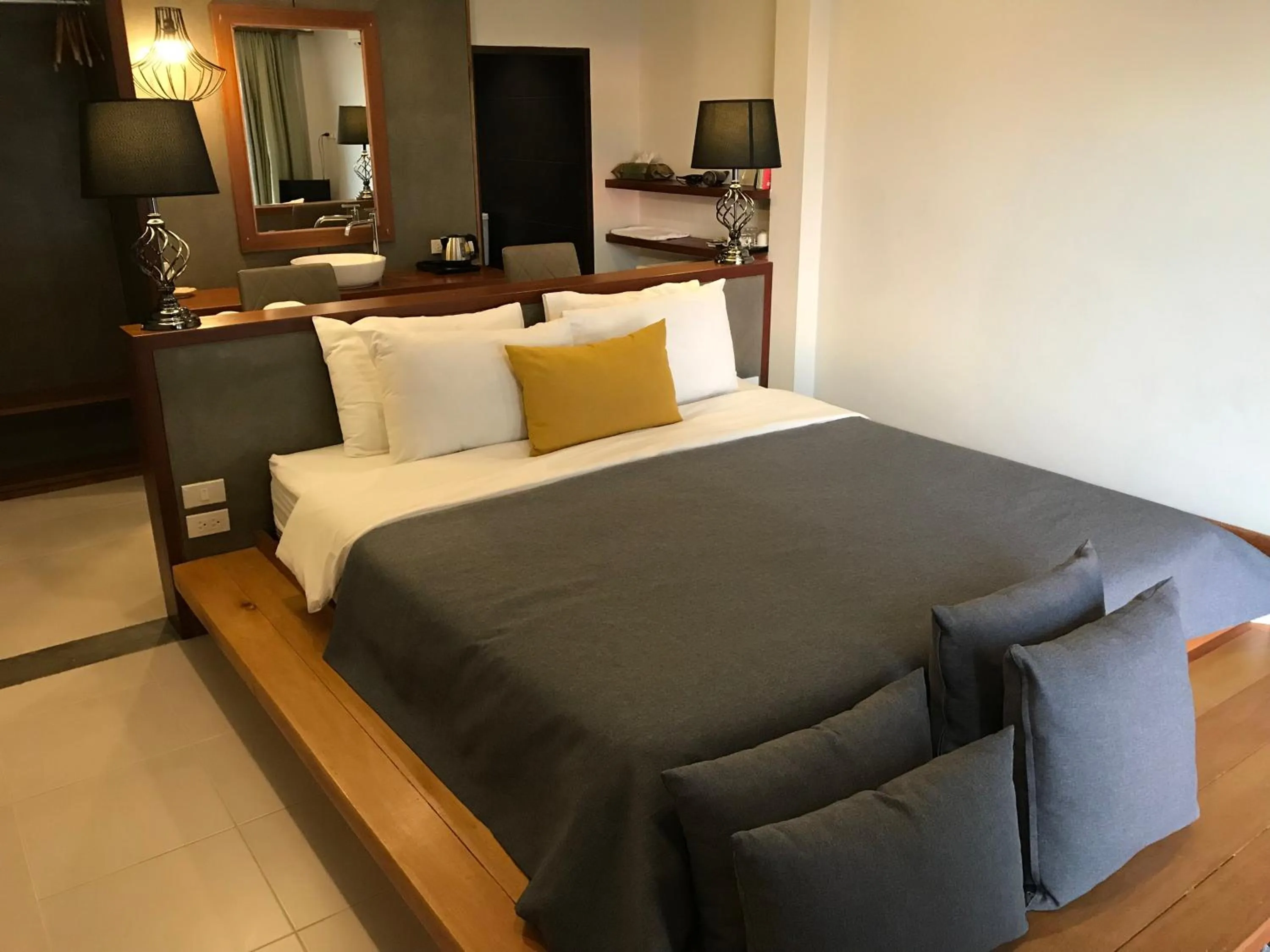 Bedroom, Bed in Koh Kwang Seaview