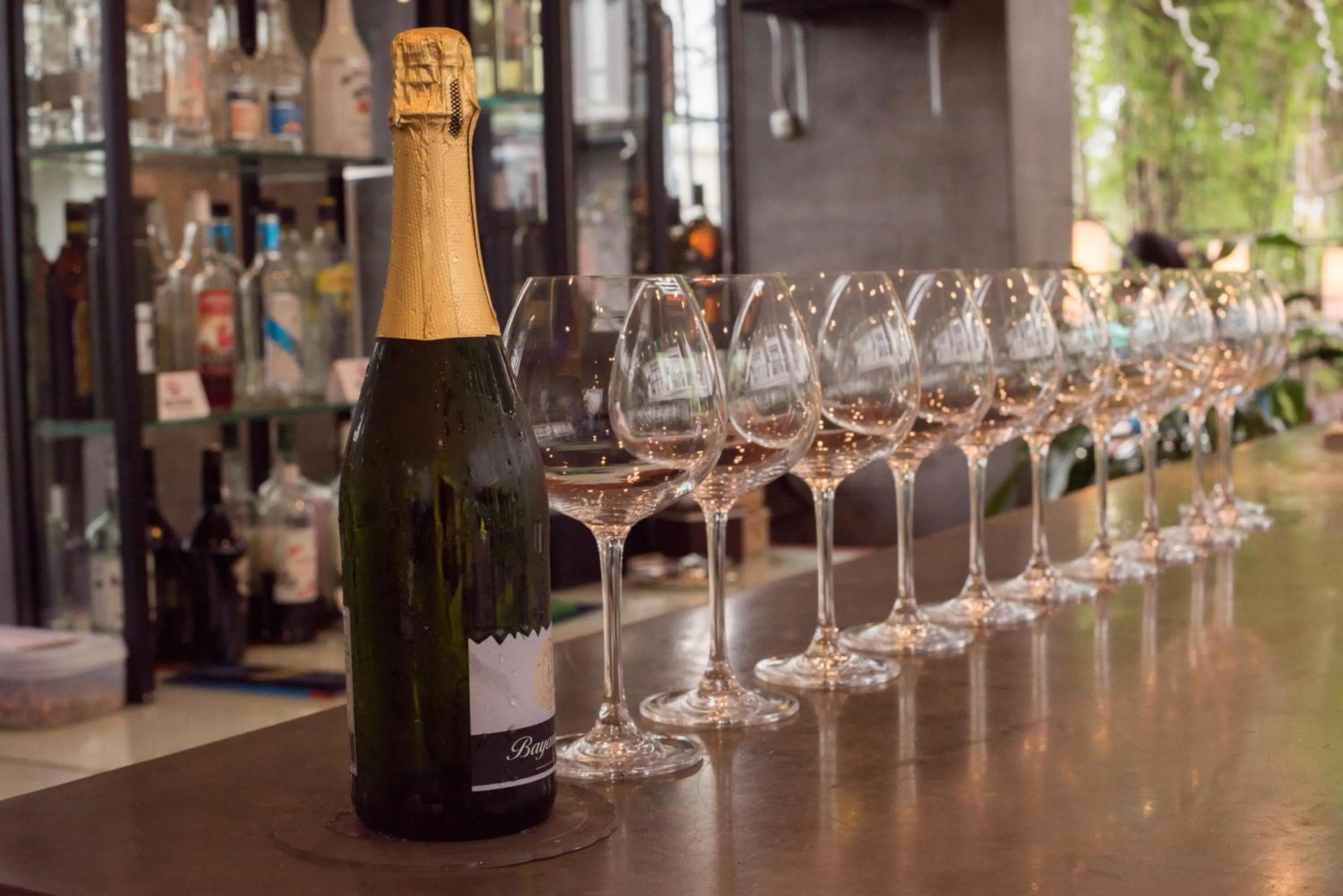 Restaurant/places to eat in Bayon Modern Residence