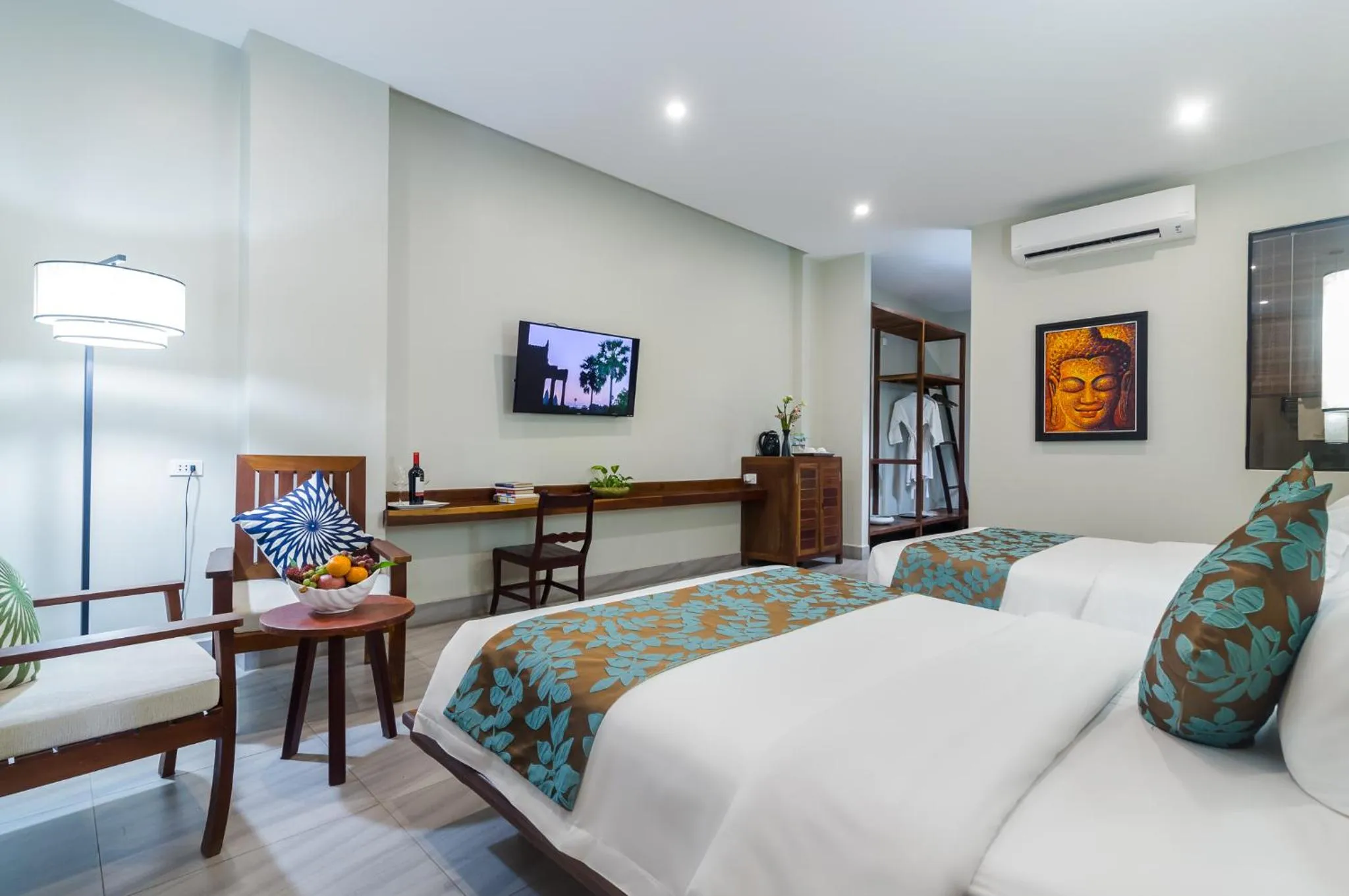 Photo of the whole room, Bed in Bayon Modern Residence