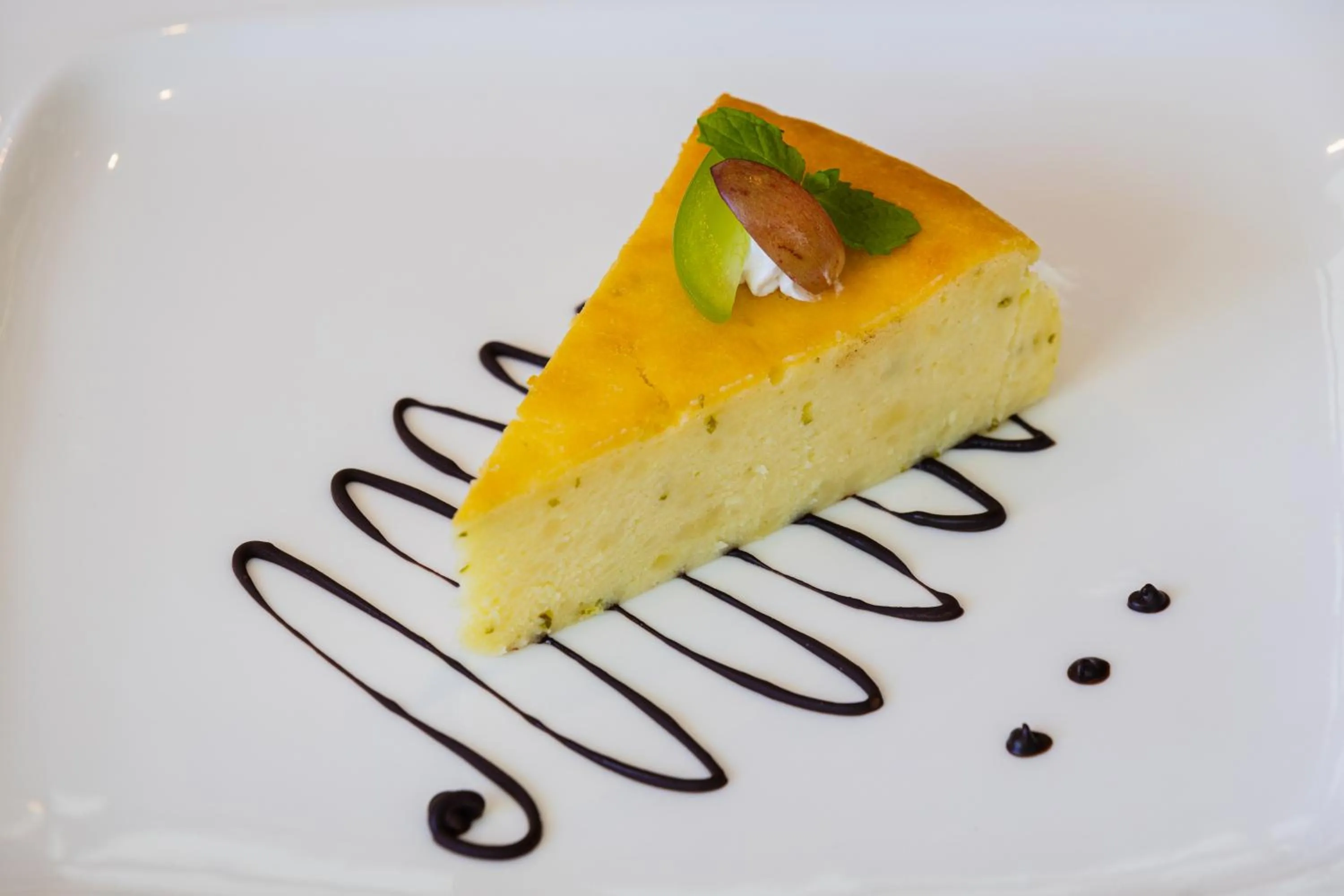 Food and drinks in Bayon Modern Residence