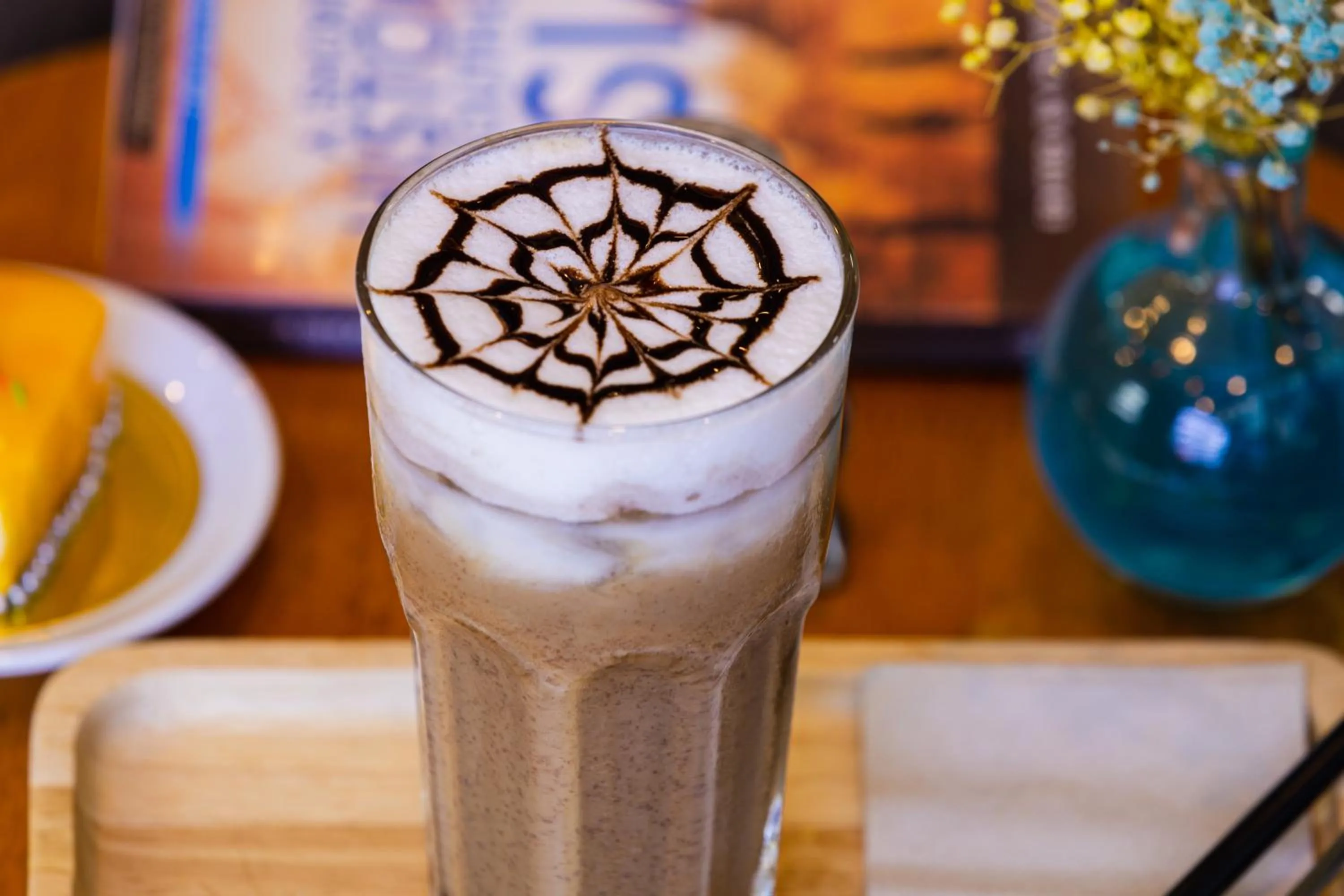 Food and drinks in Bayon Modern Residence