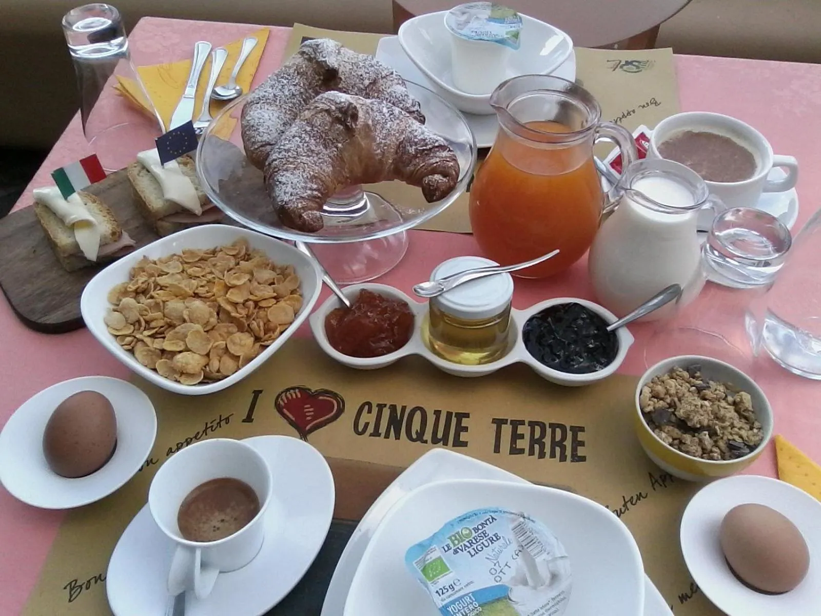 Breakfast in New Arcobaleno Ossegna