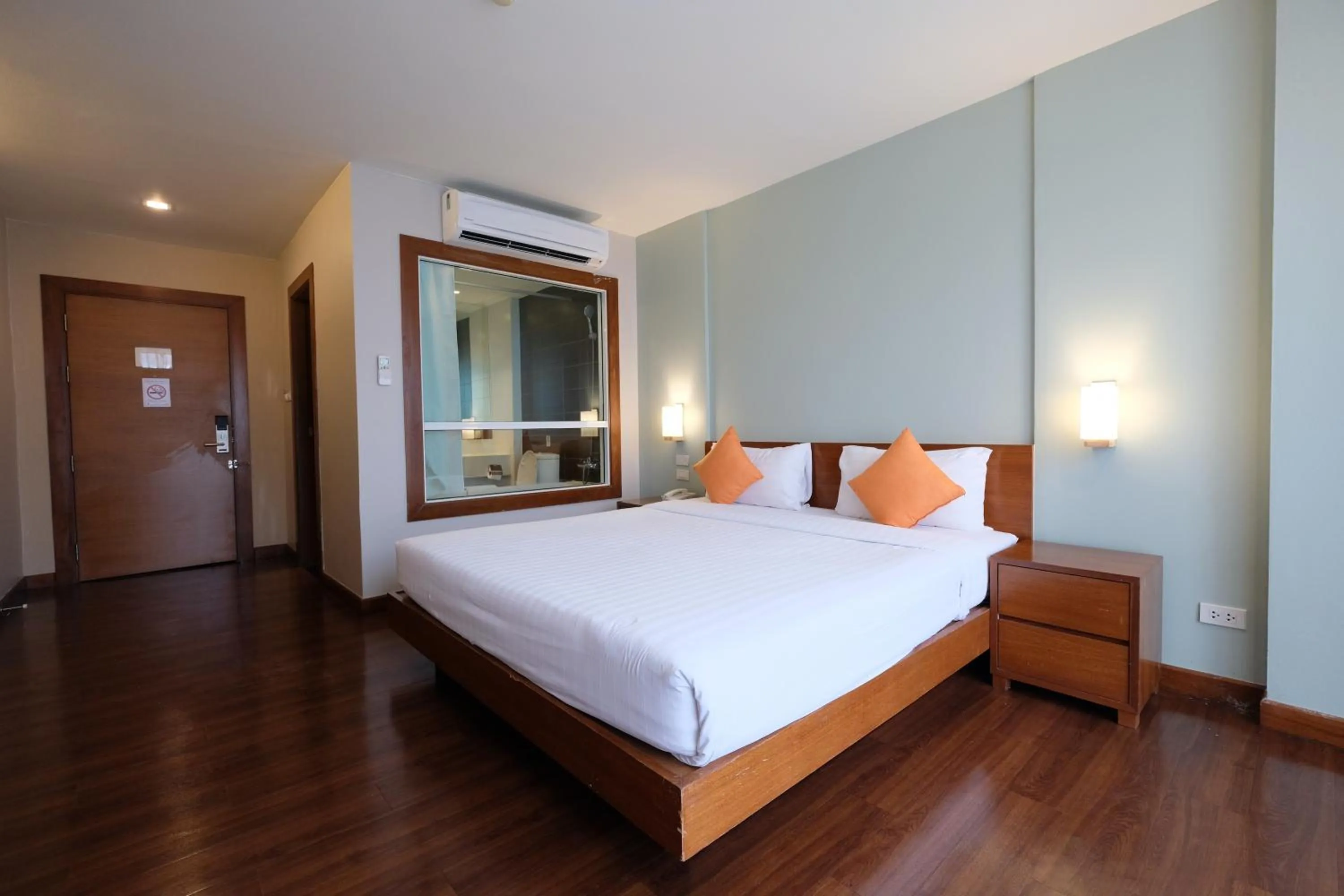 Bed in Lantana Resort Hotel Bangkok