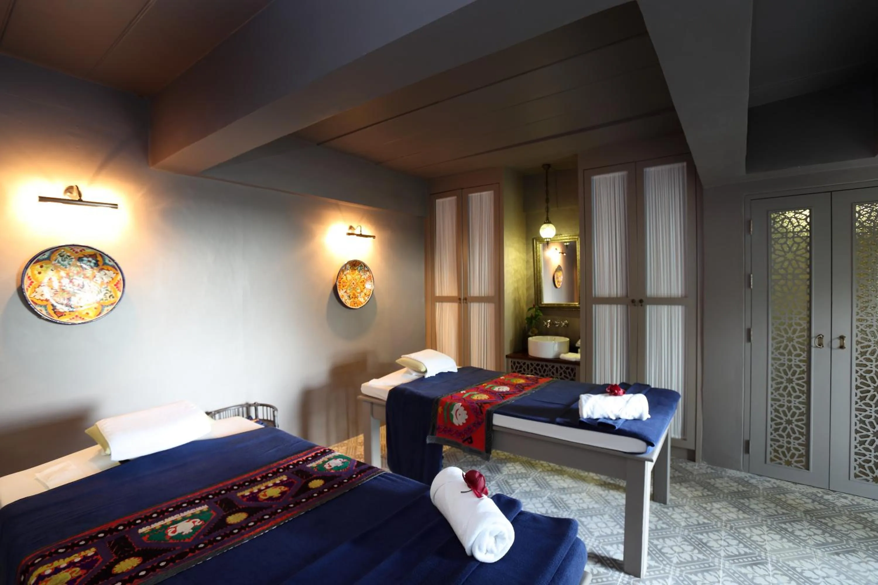 Massage, Bed in Moracea by Khao Lak Resort