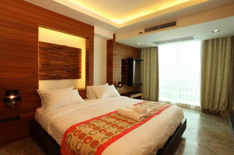 Bed in Baannueng at Aree 5 Hotel