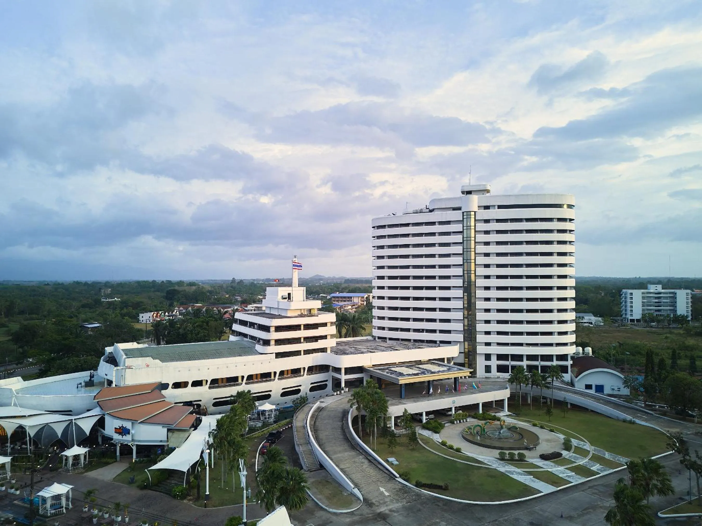 Property building in Rua Rasada Hotel - The Ideal Venue for Meetings & Events