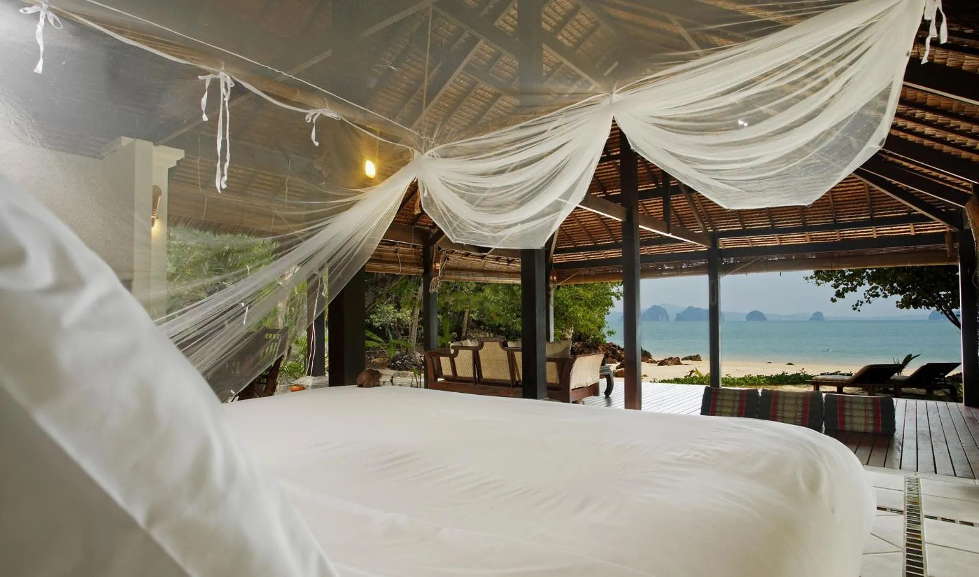 Bedroom, Bed in Koyao Island Resort