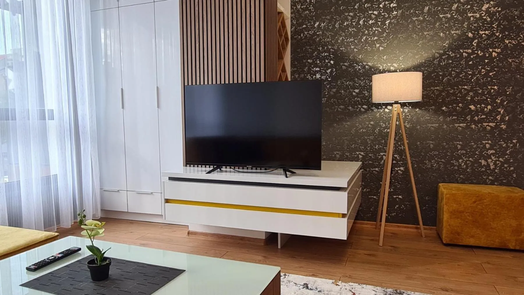 TV and multimedia in Hotel Kakanj