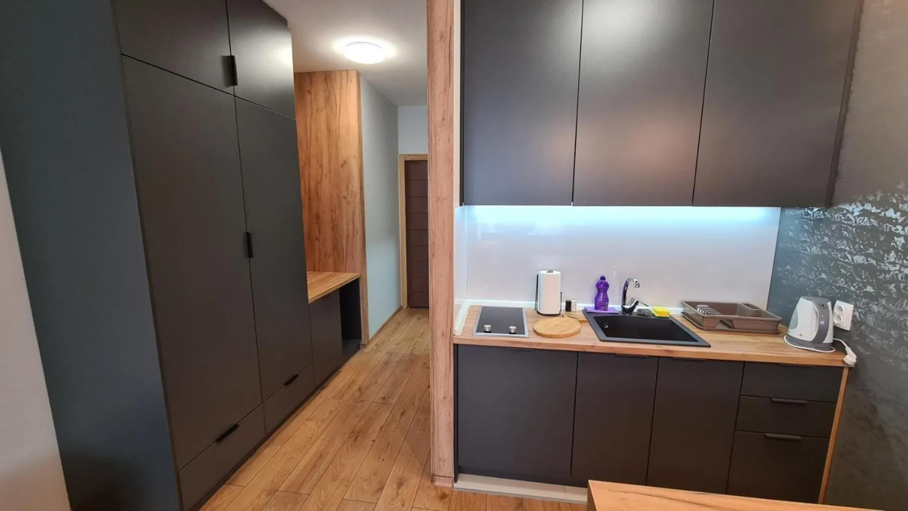 Kitchen or kitchenette in Hotel Kakanj