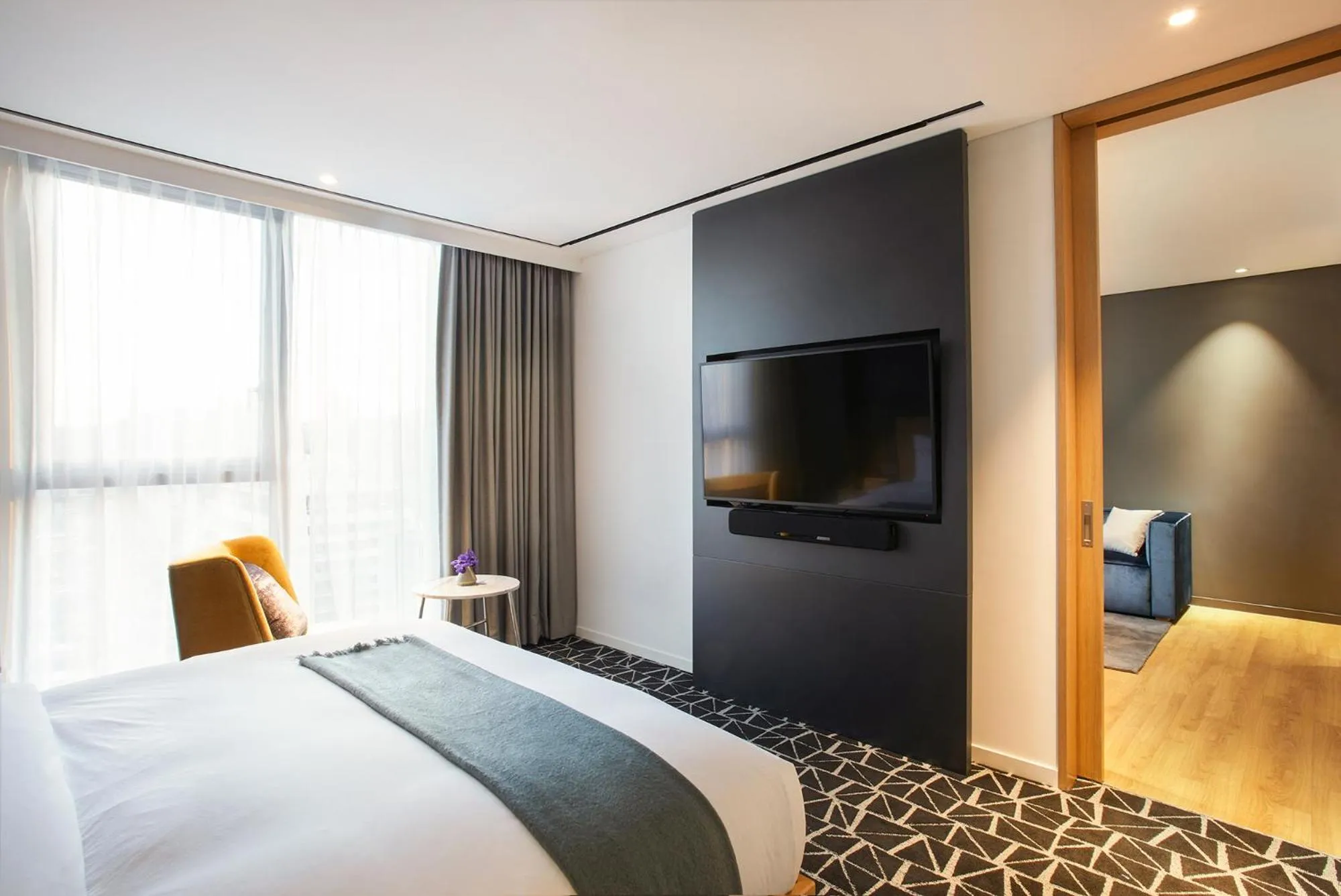 Bed in L7 GANGNAM by LOTTE HOTELS