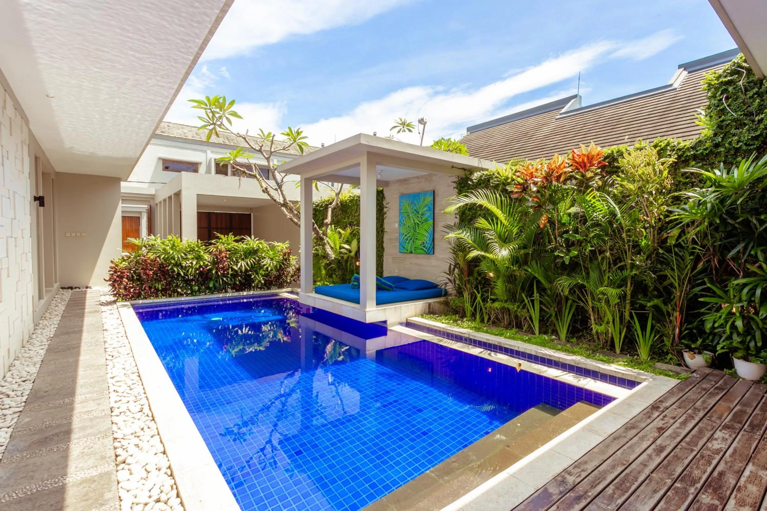 Property building in Bali Easy Living Canggu