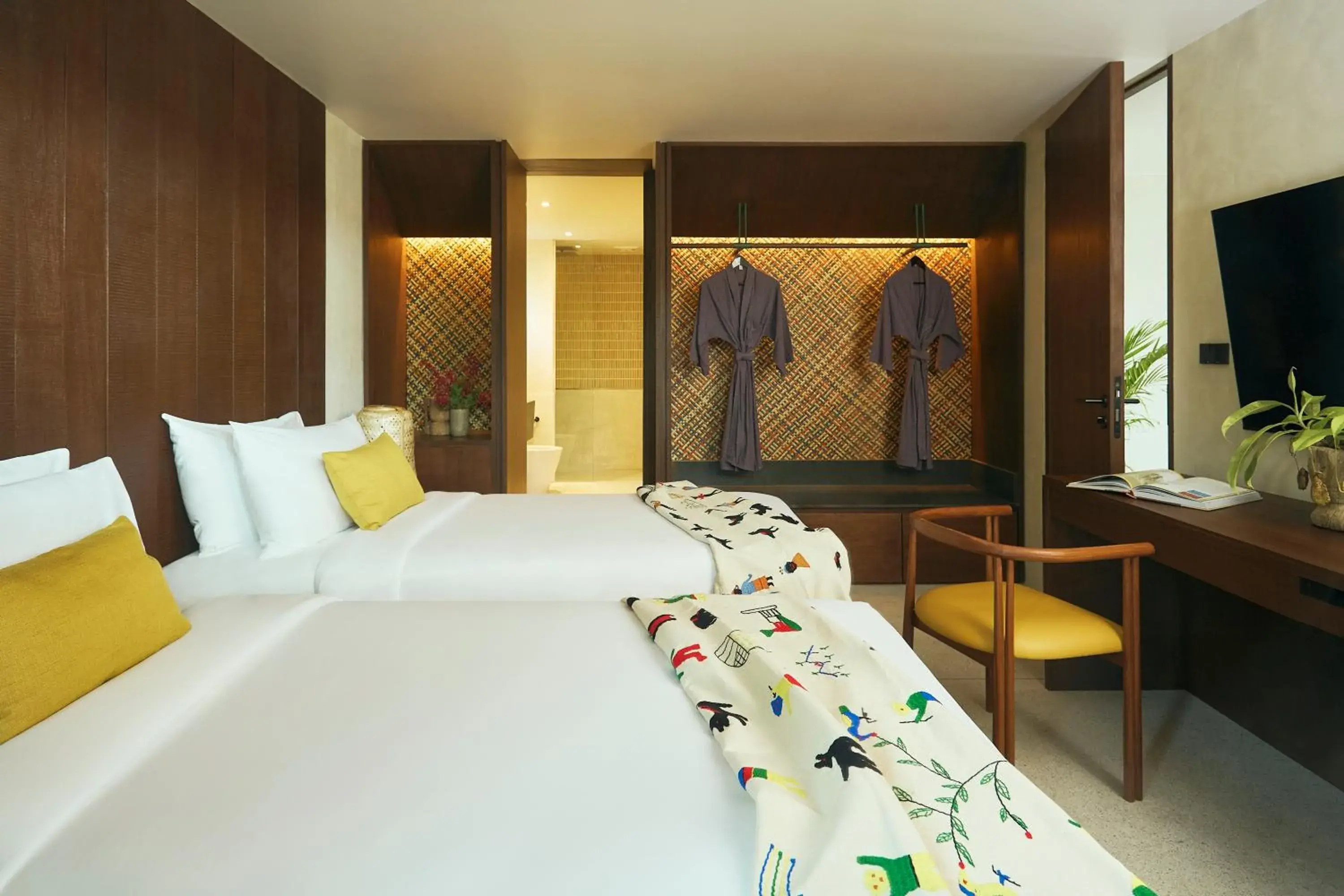 LUX 2-Bedroom Garden View Pool Villa with Unlimited Free 24-Hour Water Shuttle Service in Barcelo Coconut Island, Phuket LUX 2-Bedroom Garden View Pool Villa with Unlimited Free 24-Hour Water Shuttle Service in Barcelo Coconut Island, Phuket