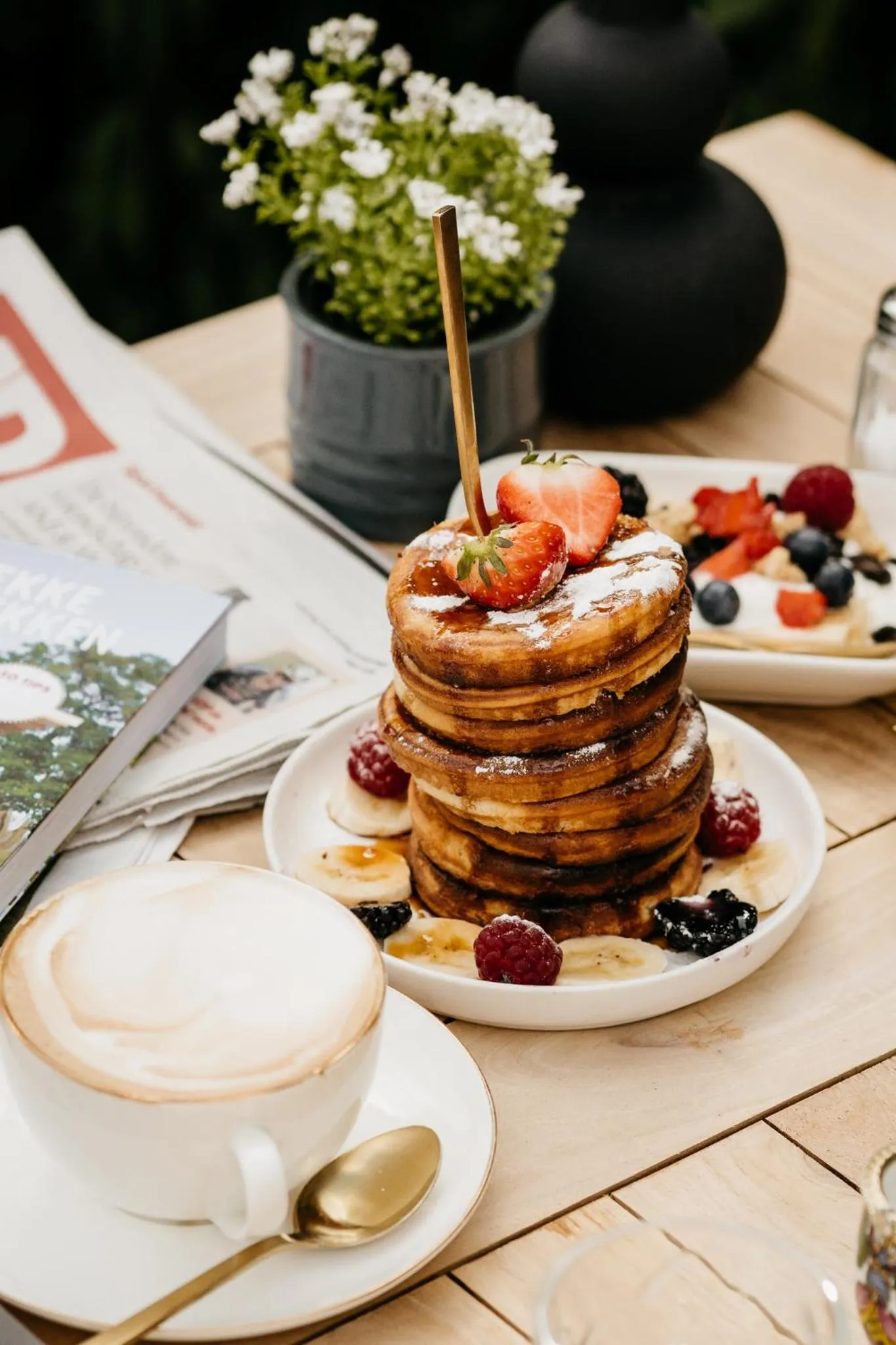 Food and drinks in Hotel Janssen