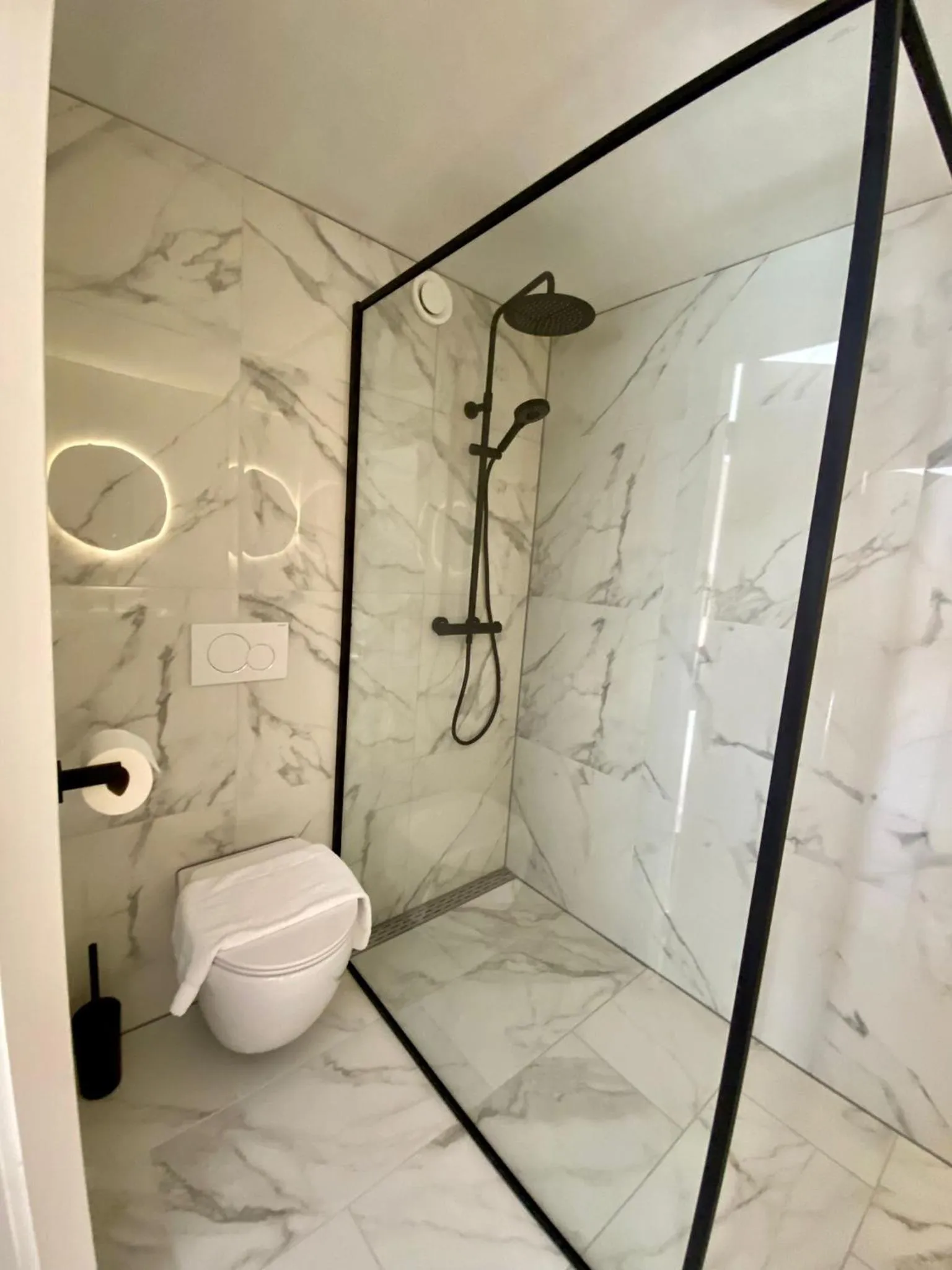 Bathroom in Hotel Janssen