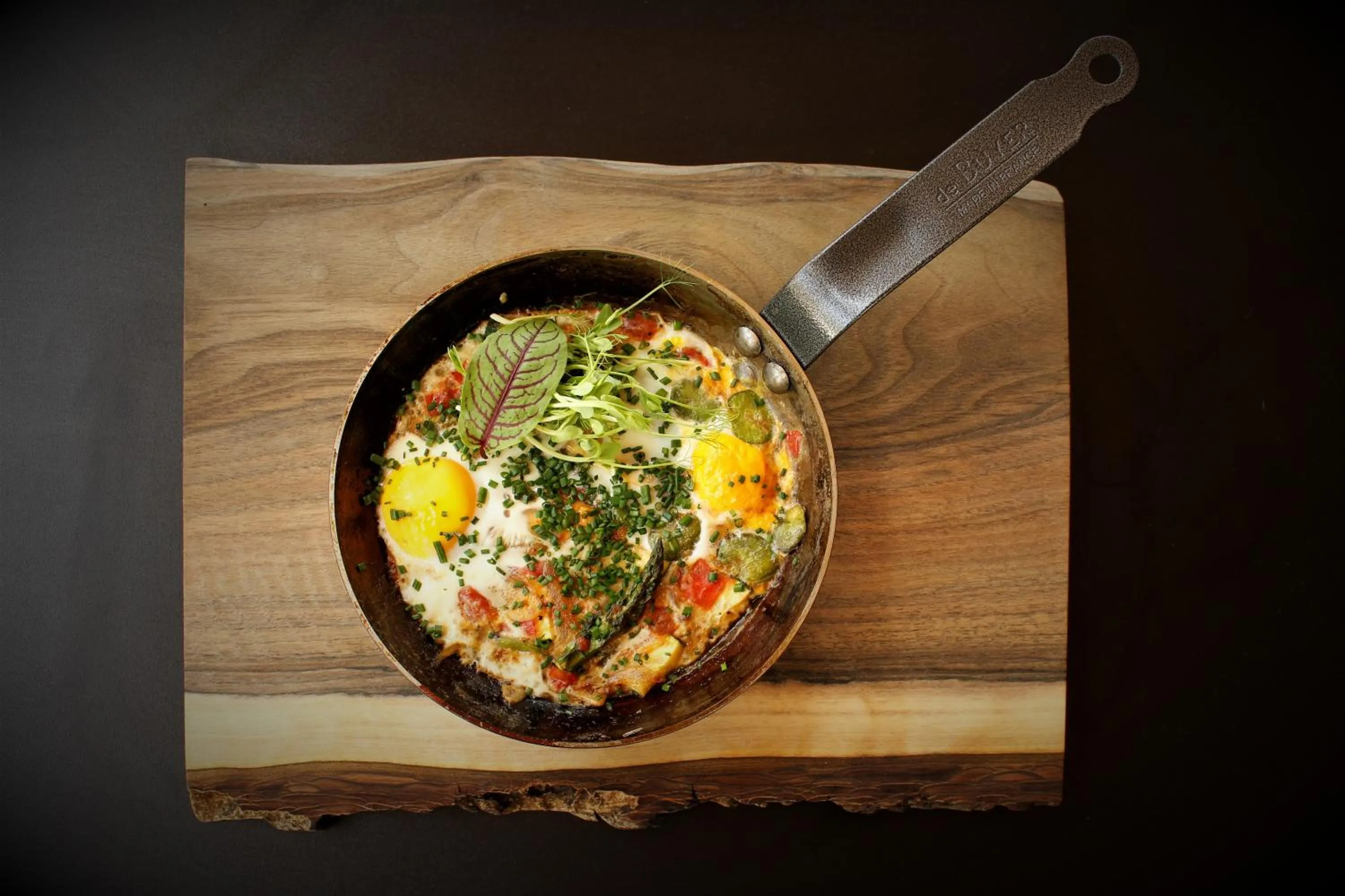 Food and drinks in Platinum Residence Boutique