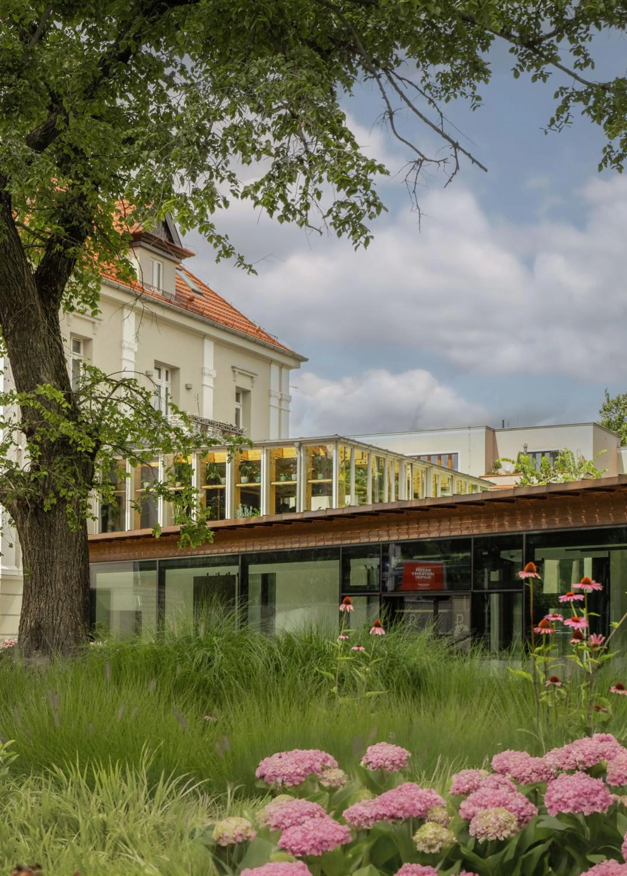 Platinum Residence Boutique