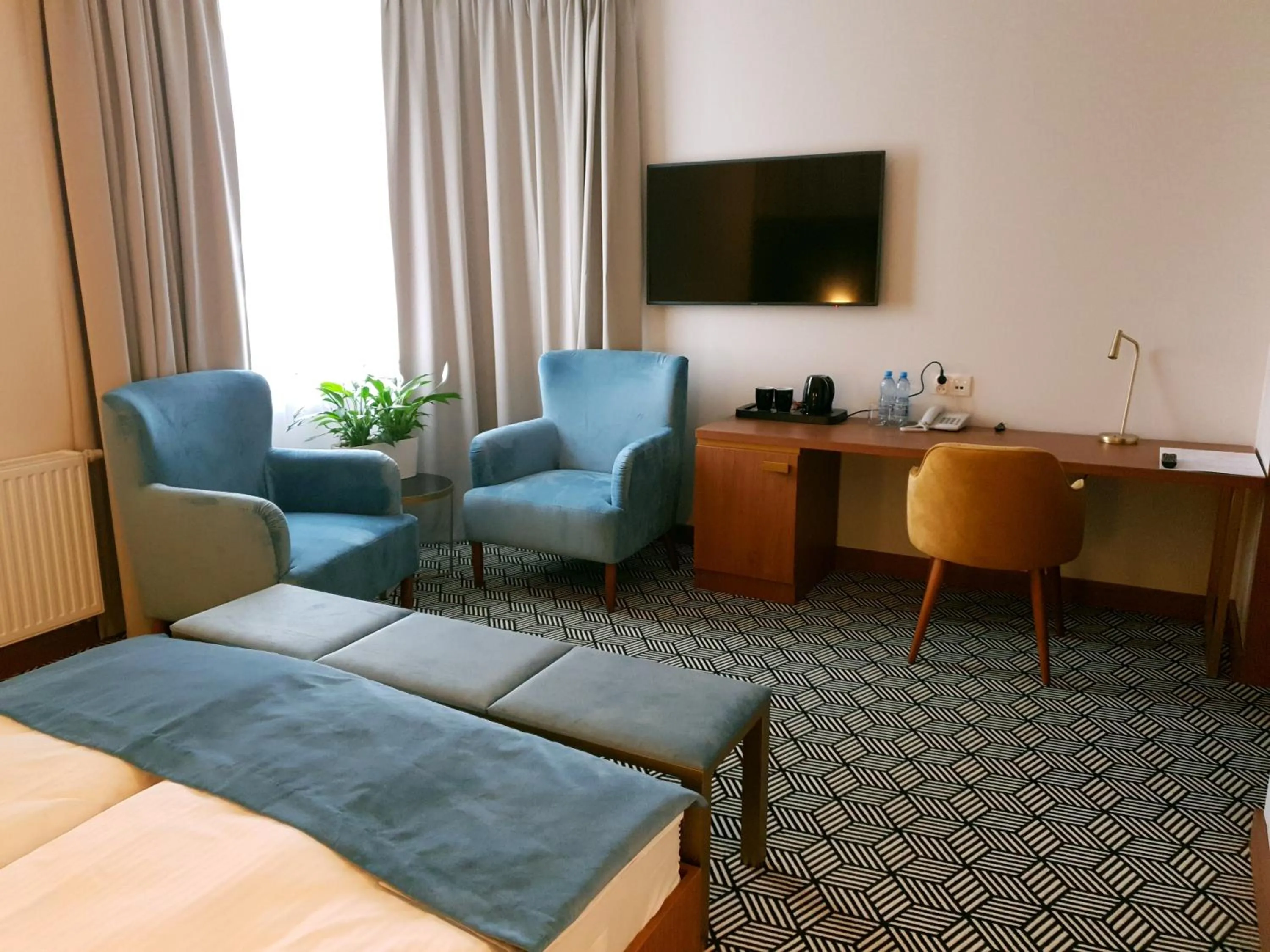 Coffee/tea facilities in Platinum Residence Boutique