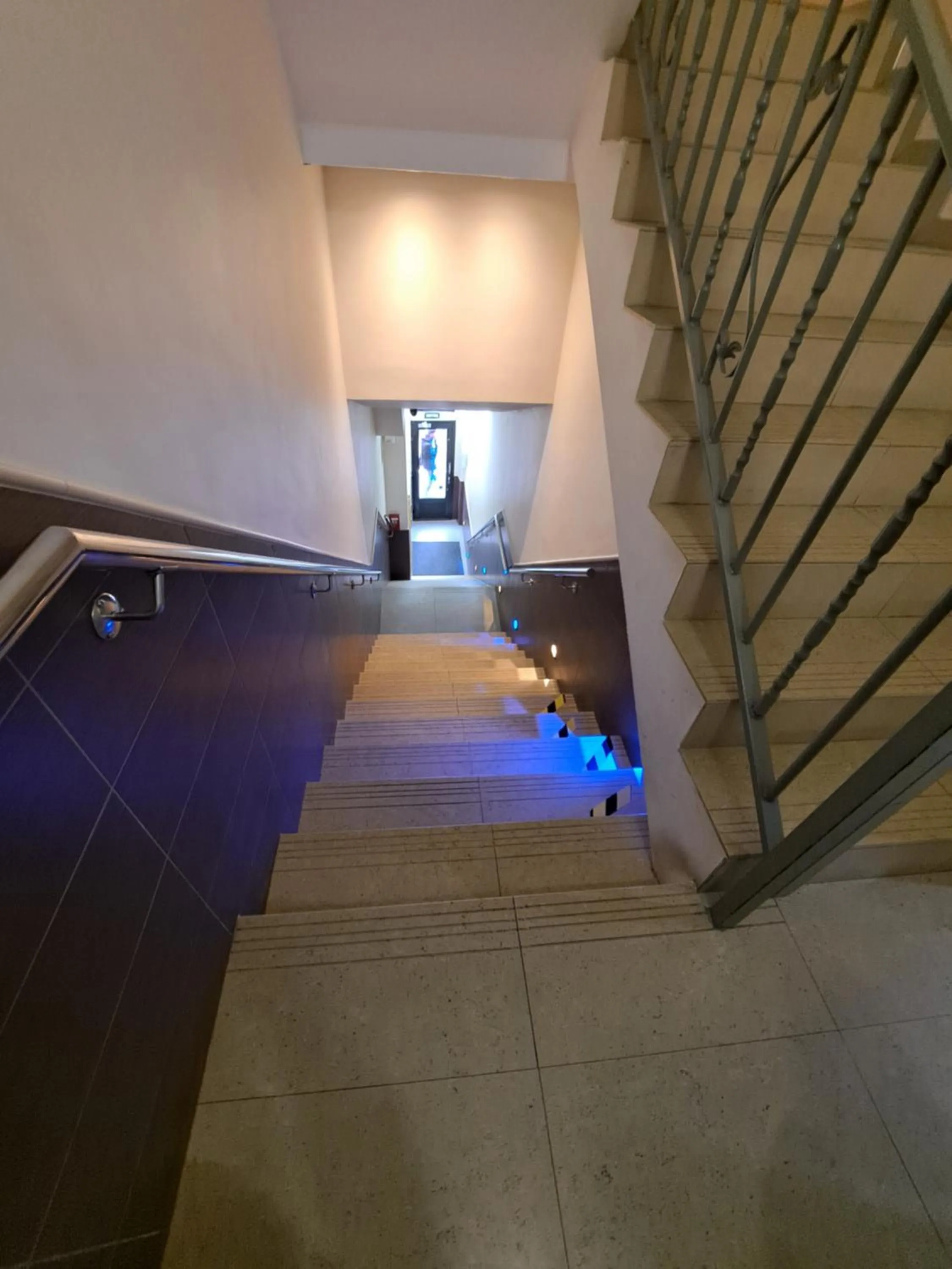 Facade/entrance in Hostal Las Flores Ramblas