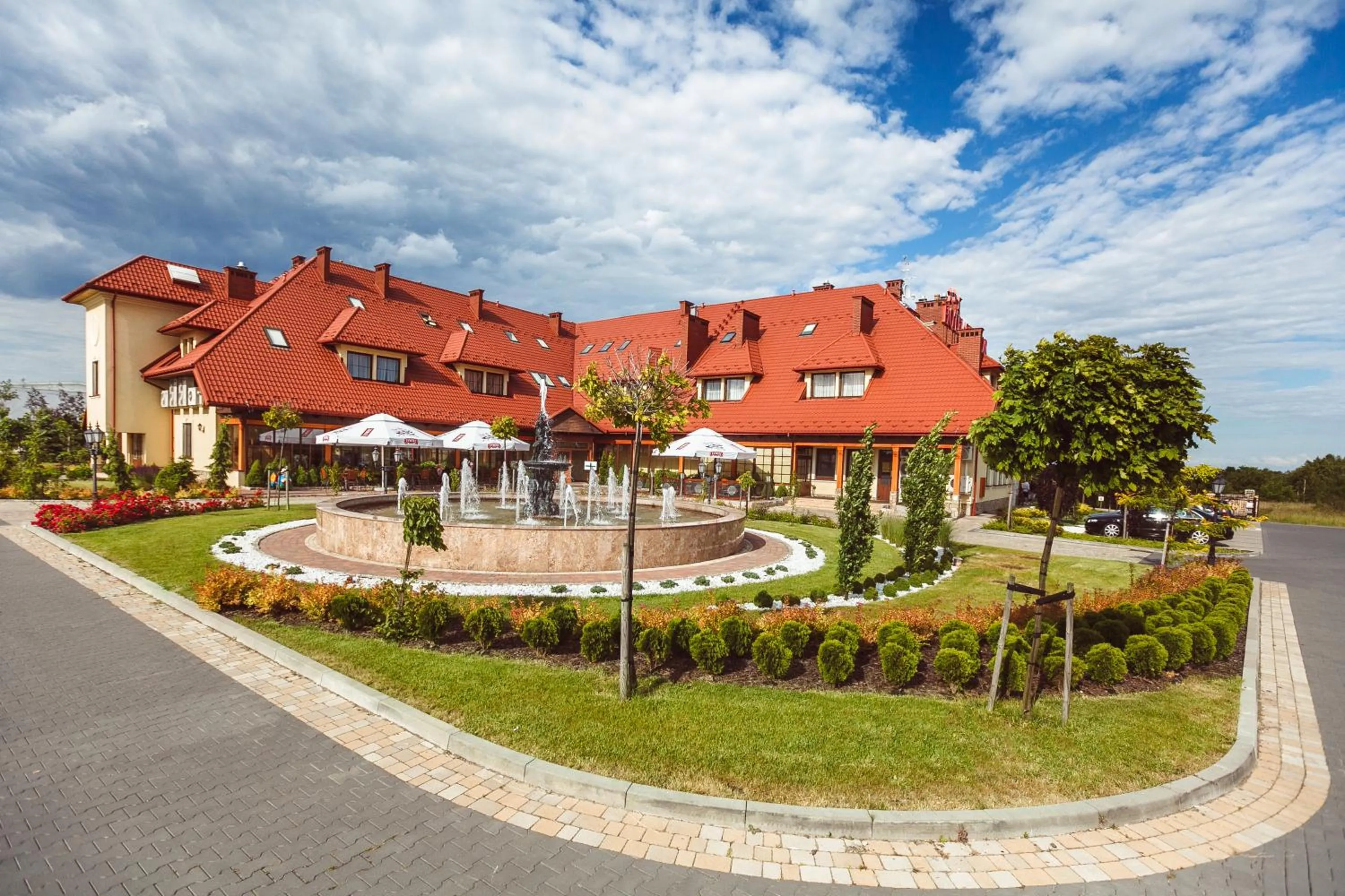 Property building in Senator Gran Via