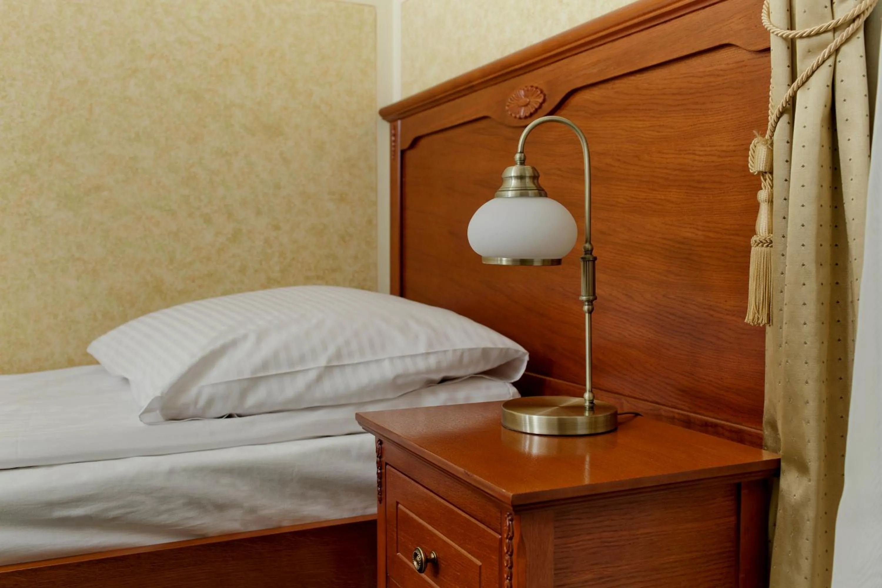 Bed in Senator Gran Via