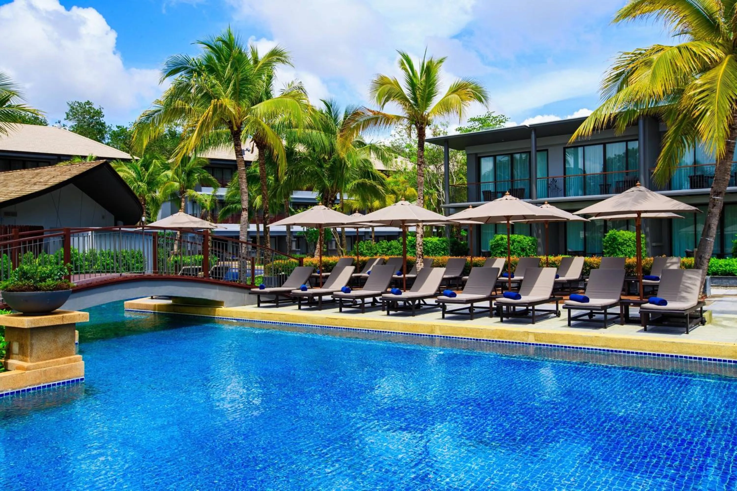Swimming pool in Phuket Marriott Resort and Spa, Nai Yang Beach