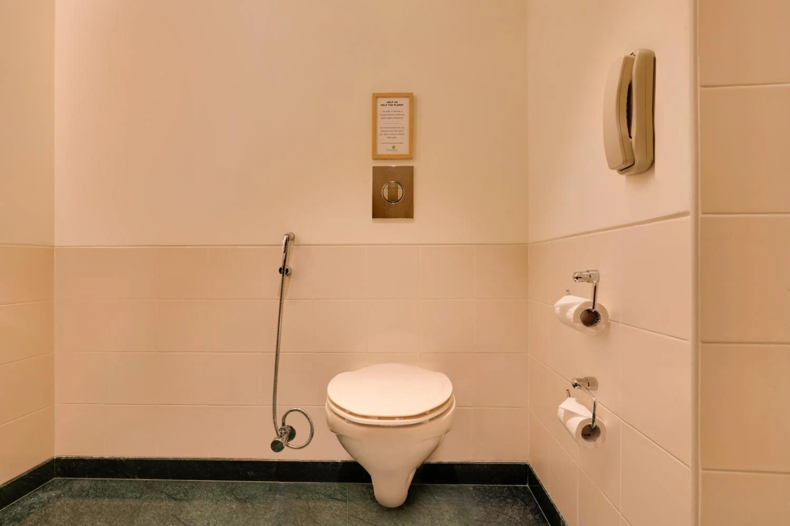 Red Fox by Lemon Tree Hotels, Hyderabad