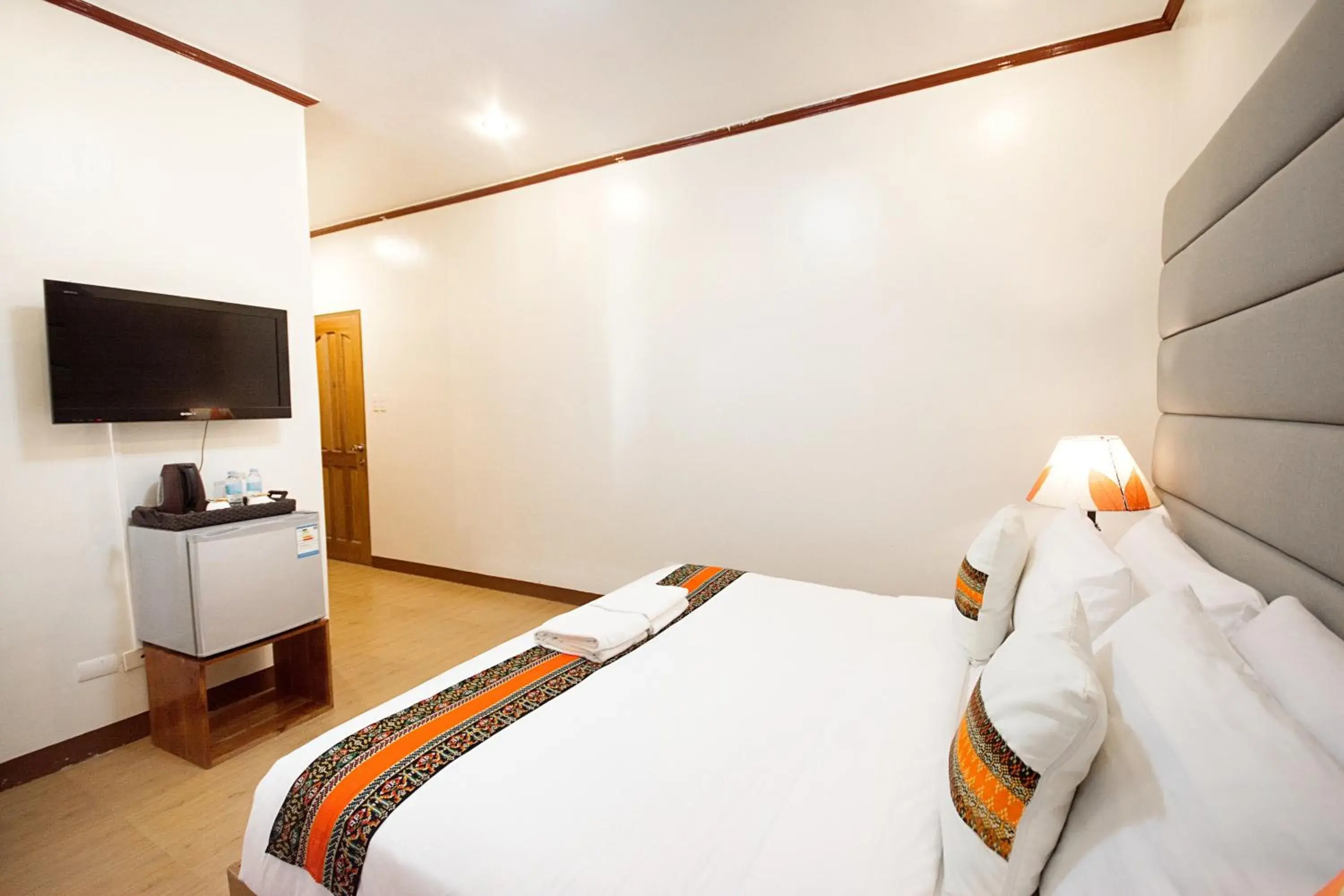 Superior Twin Room in Sur Beach Resort Boracay Superior Twin Room in Sur Beach Resort Boracay