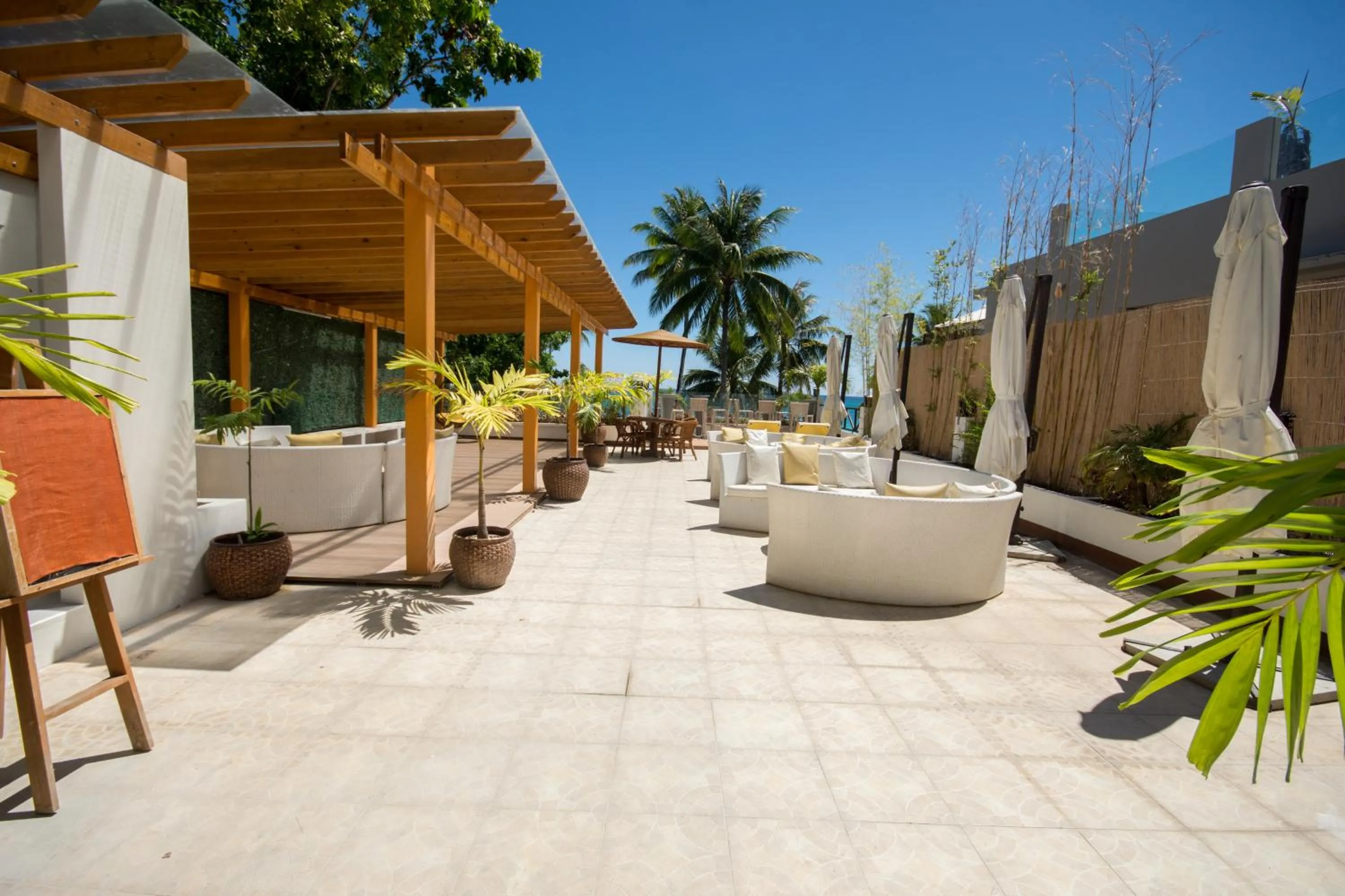 Patio in Sur Beach Resort Boracay