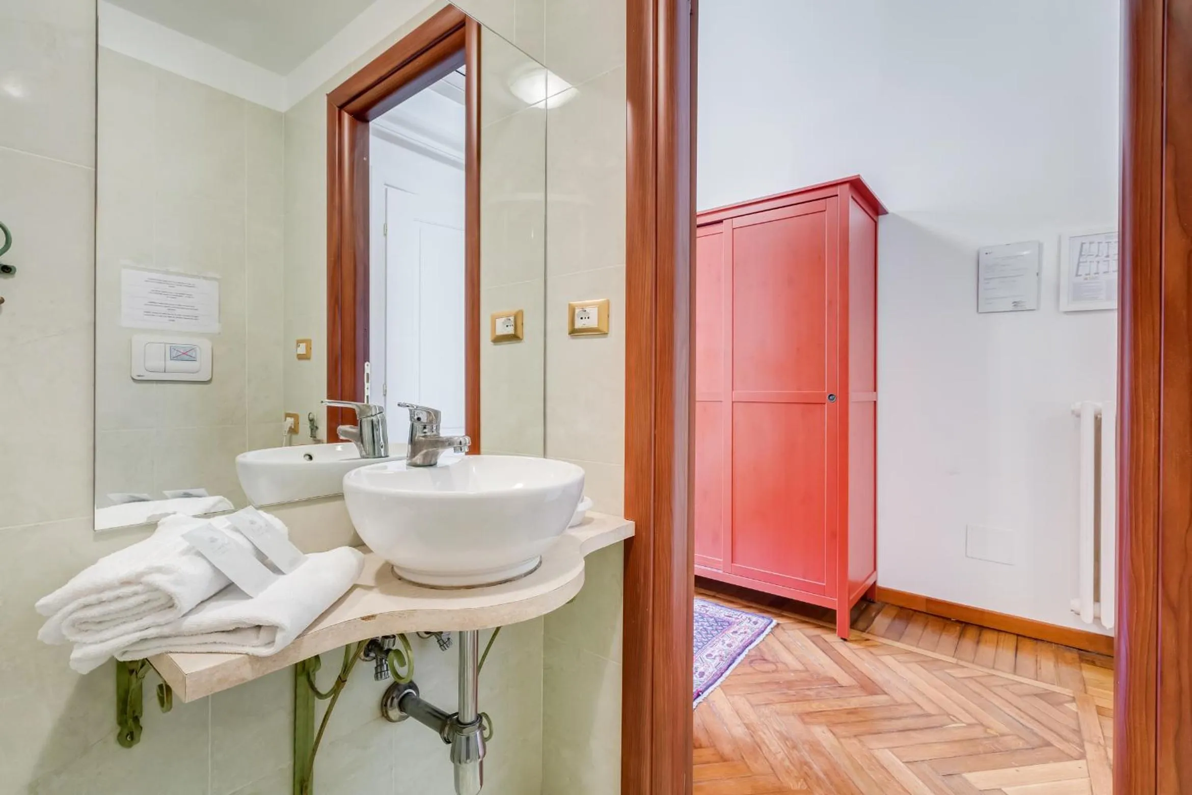 Photo of the whole room in Affreschi Su Roma Luxury B&B