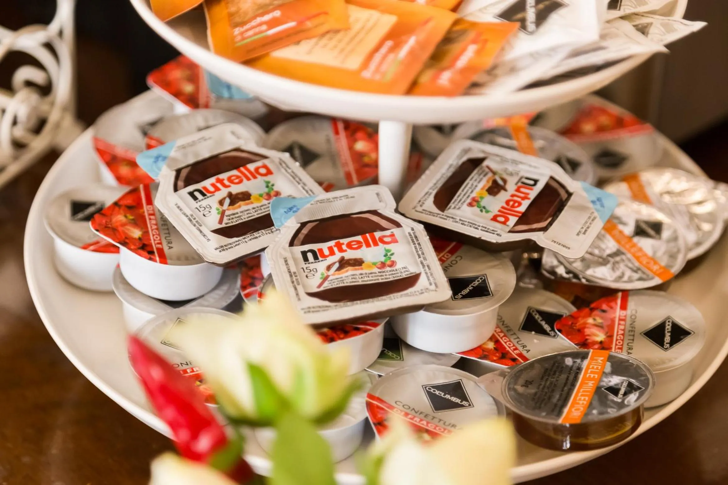 Buffet breakfast in Affreschi Su Roma Luxury B&B