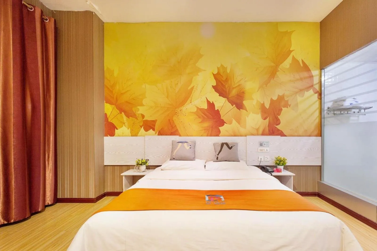 Bed in Pai Hotel Zhuhai Career Technical College Seaview